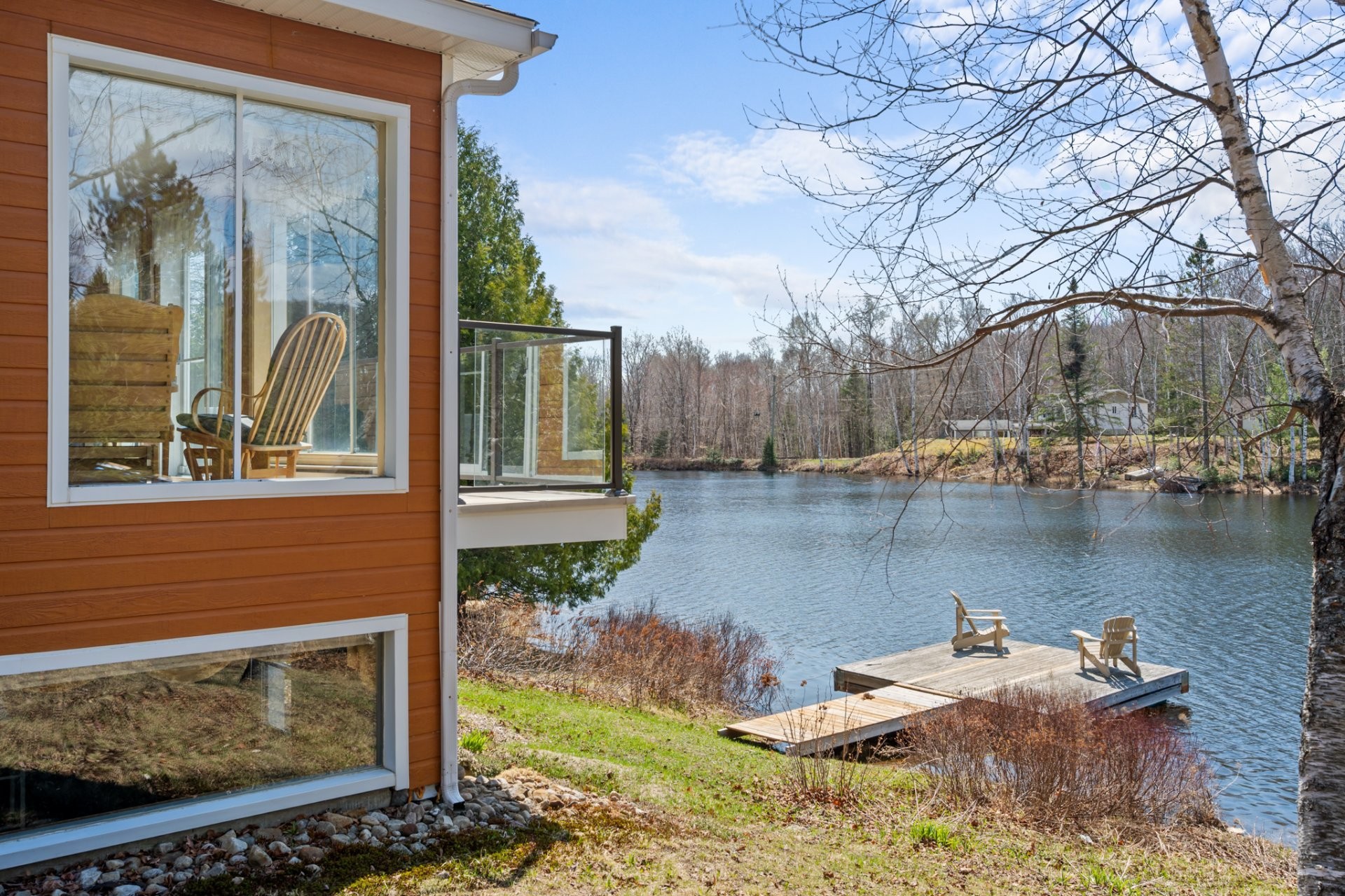 









71


Av. du Lac-Neuf N.

,
Sainte-Béatrix,




QC
J0K1Y0

