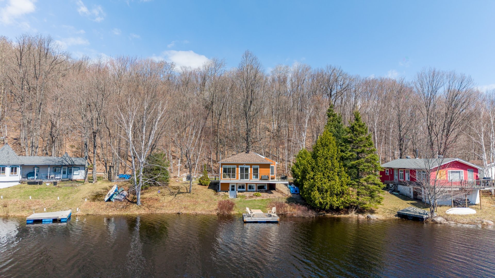 









71


Av. du Lac-Neuf N.

,
Sainte-Béatrix,




QC
J0K1Y0

