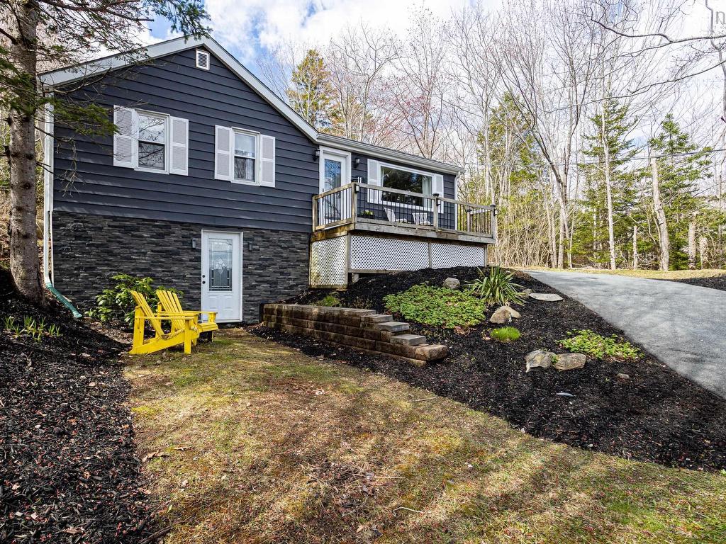 












11 Dartmoor Crescent

,
Bedford,




NS
B4A 2K4


