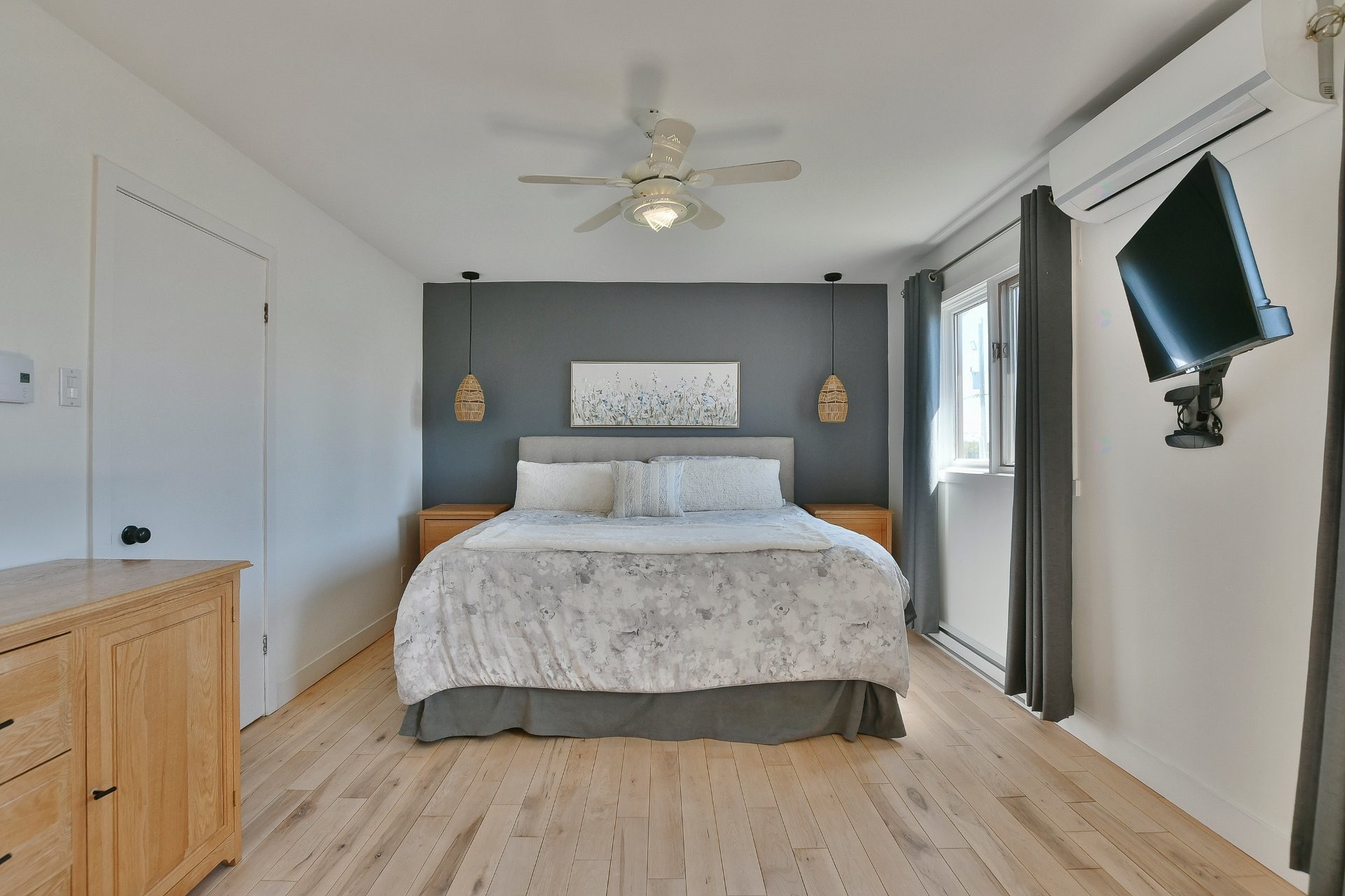 









81


Rue Picard

,
L'Épiphanie,




QC
J5X2R2

