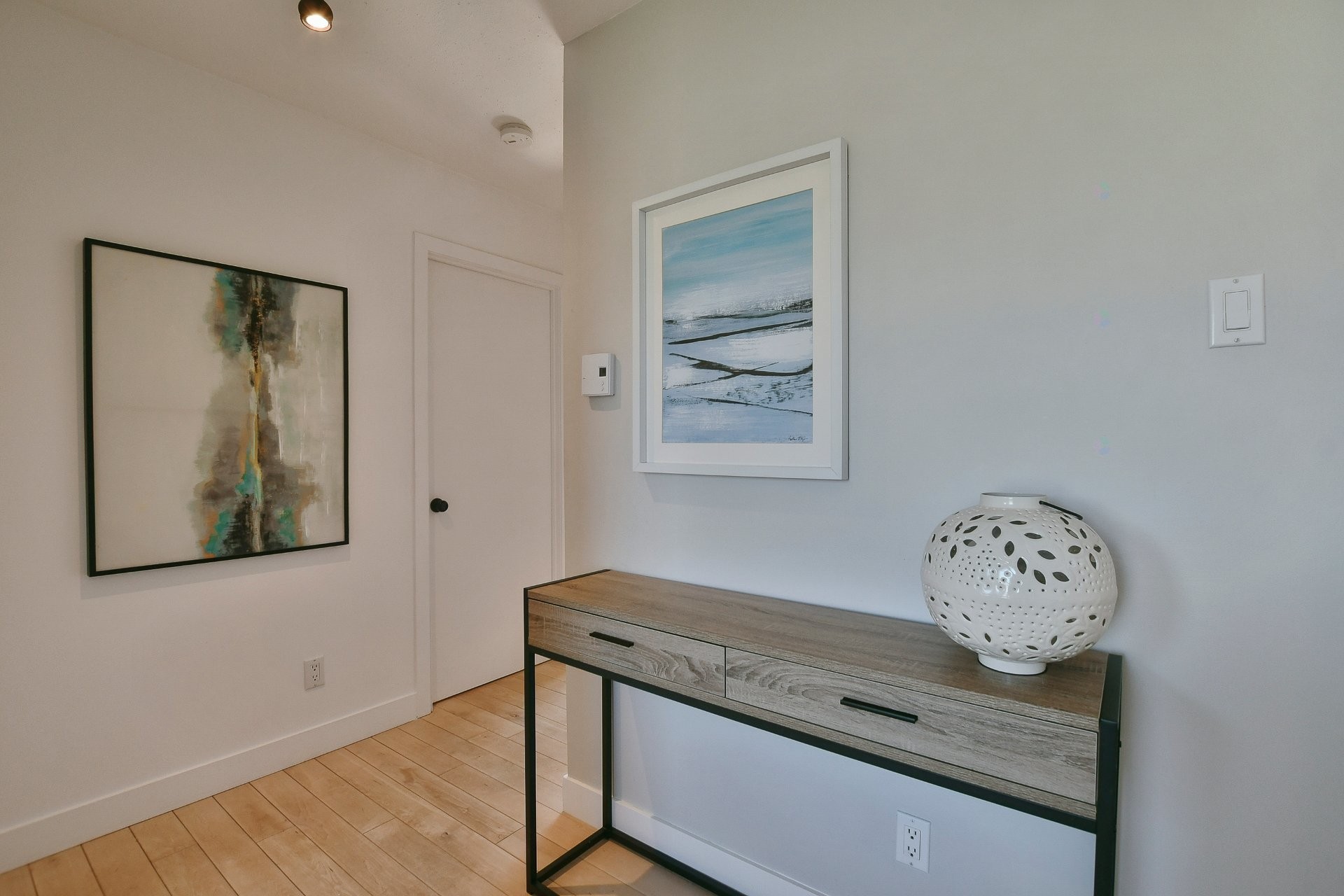 









81


Rue Picard

,
L'Épiphanie,




QC
J5X2R2


