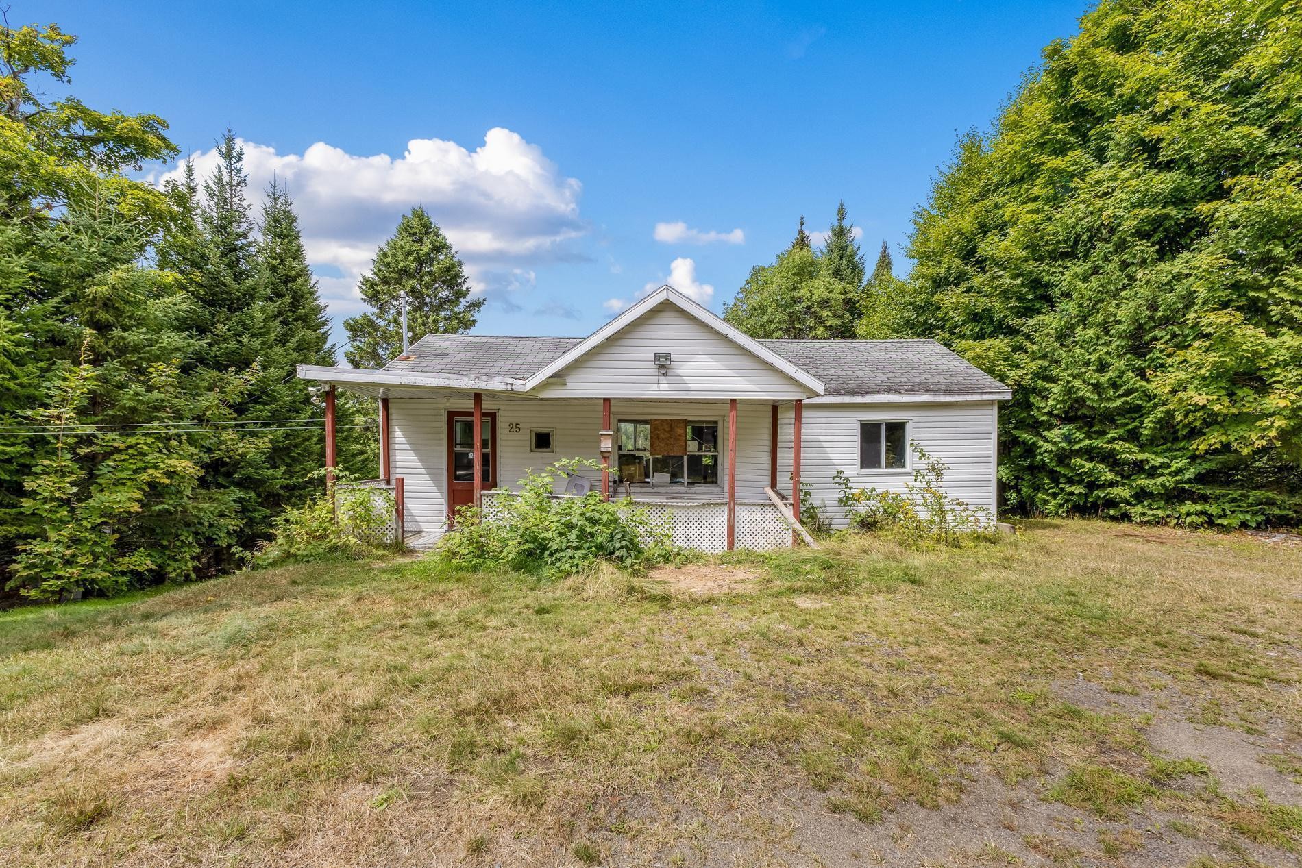 









25

 - 29


Ch. Lépine

,
Val-des-Lacs,




QC
J0T2P0

