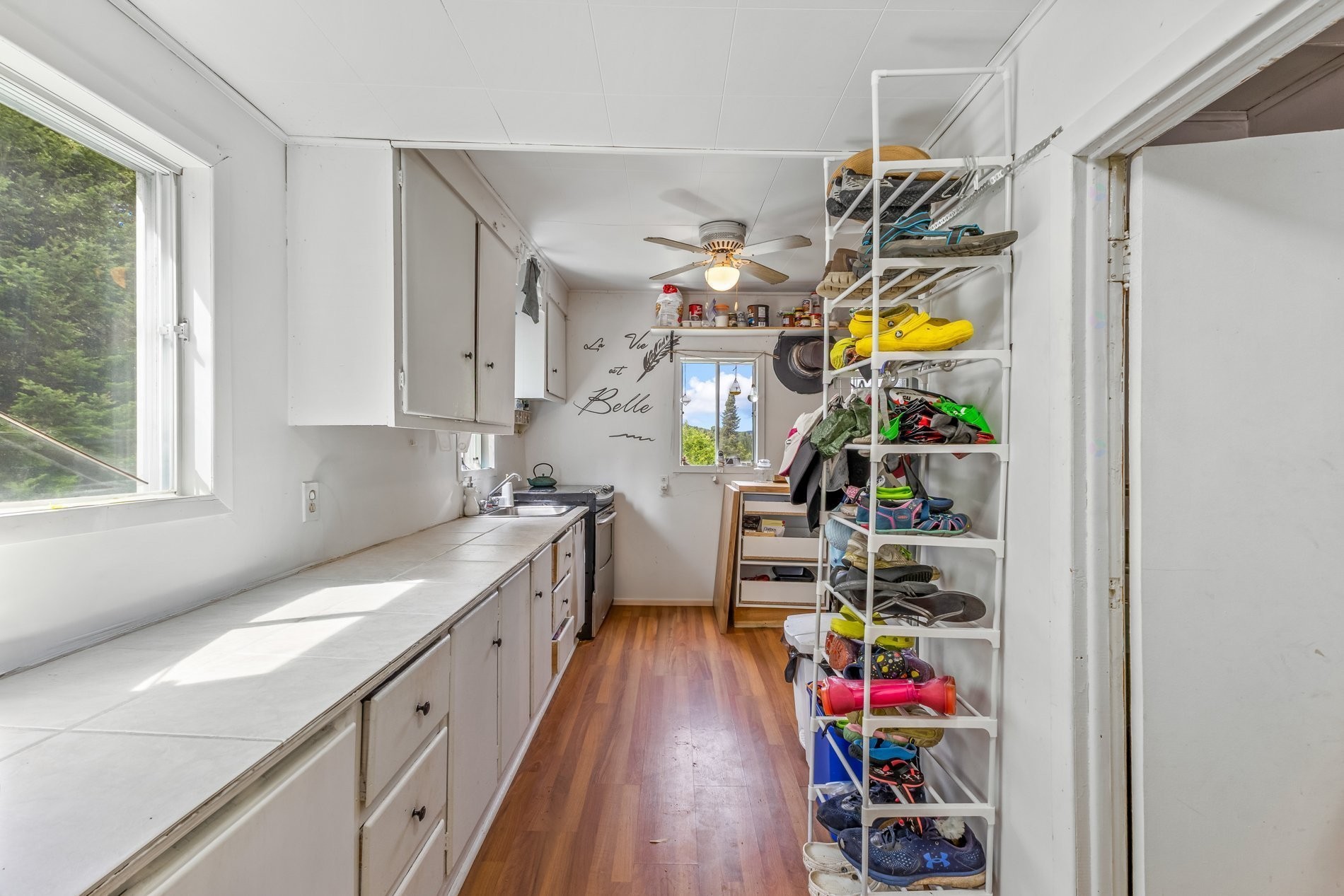 









25

 - 29


Ch. Lépine

,
Val-des-Lacs,




QC
J0T2P0

