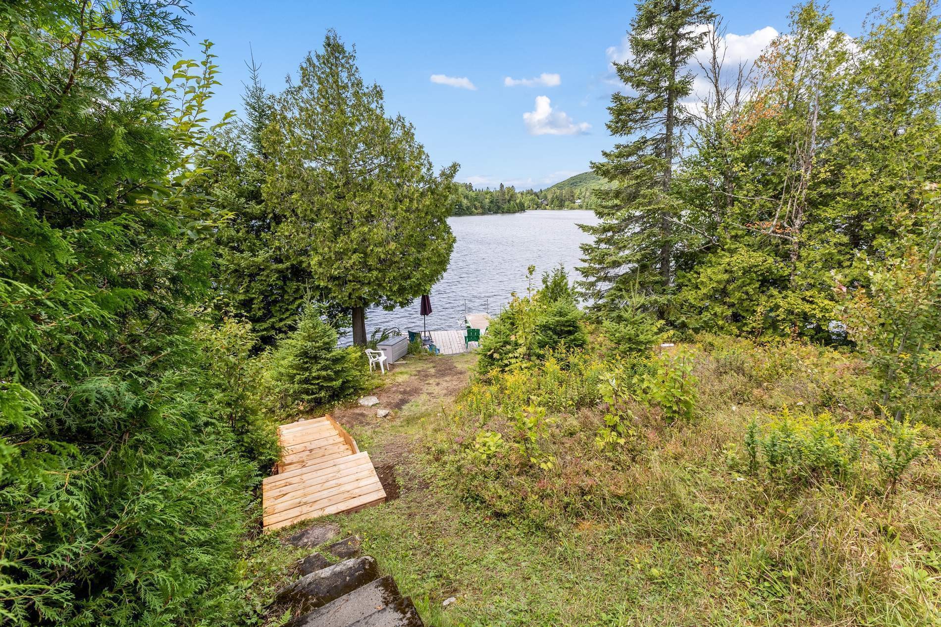 









25

 - 29


Ch. Lépine

,
Val-des-Lacs,




QC
J0T2P0

