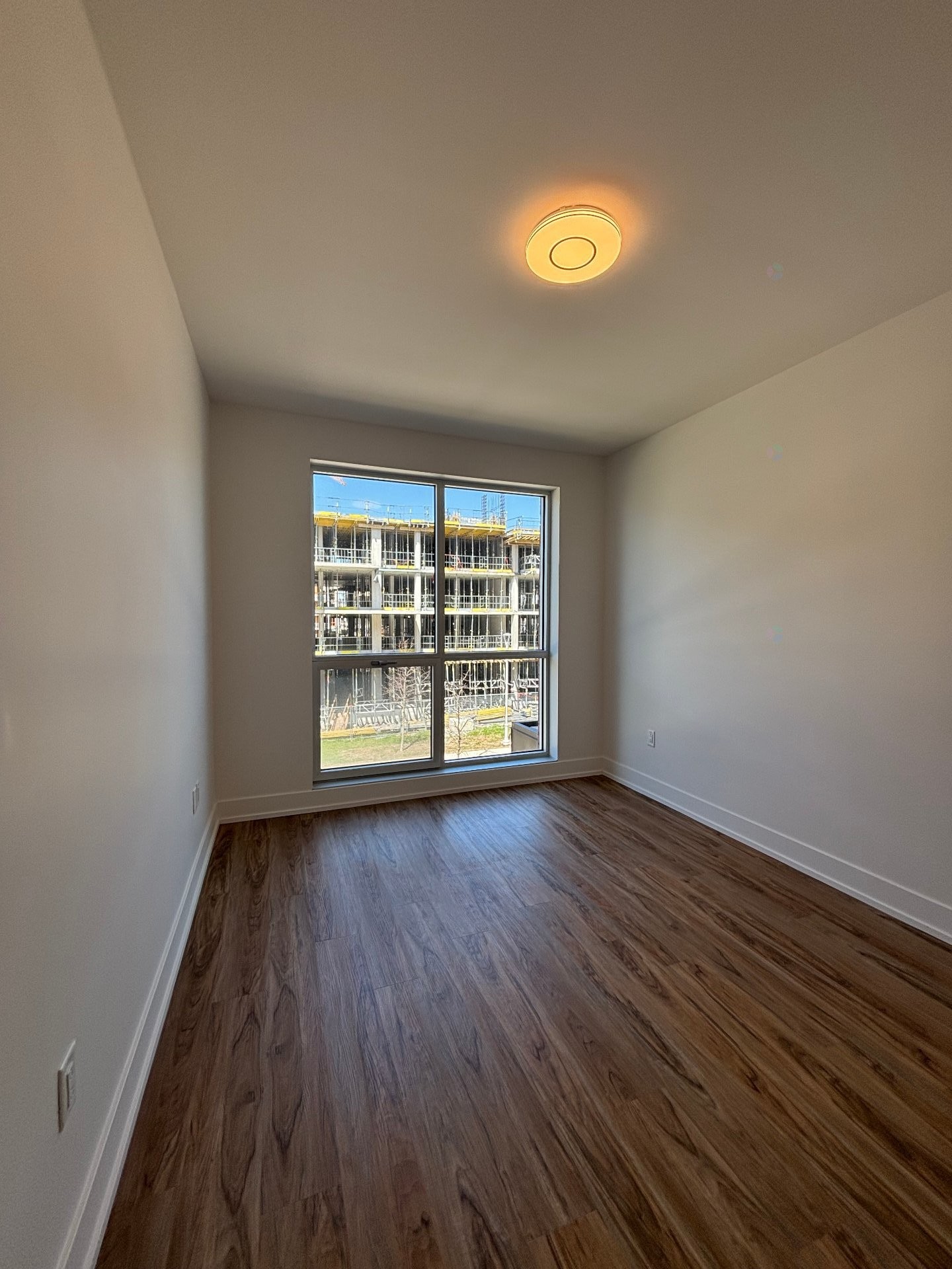 









30


Rue d'Ambre

, 202,
Candiac,




QC
J5R0S3

