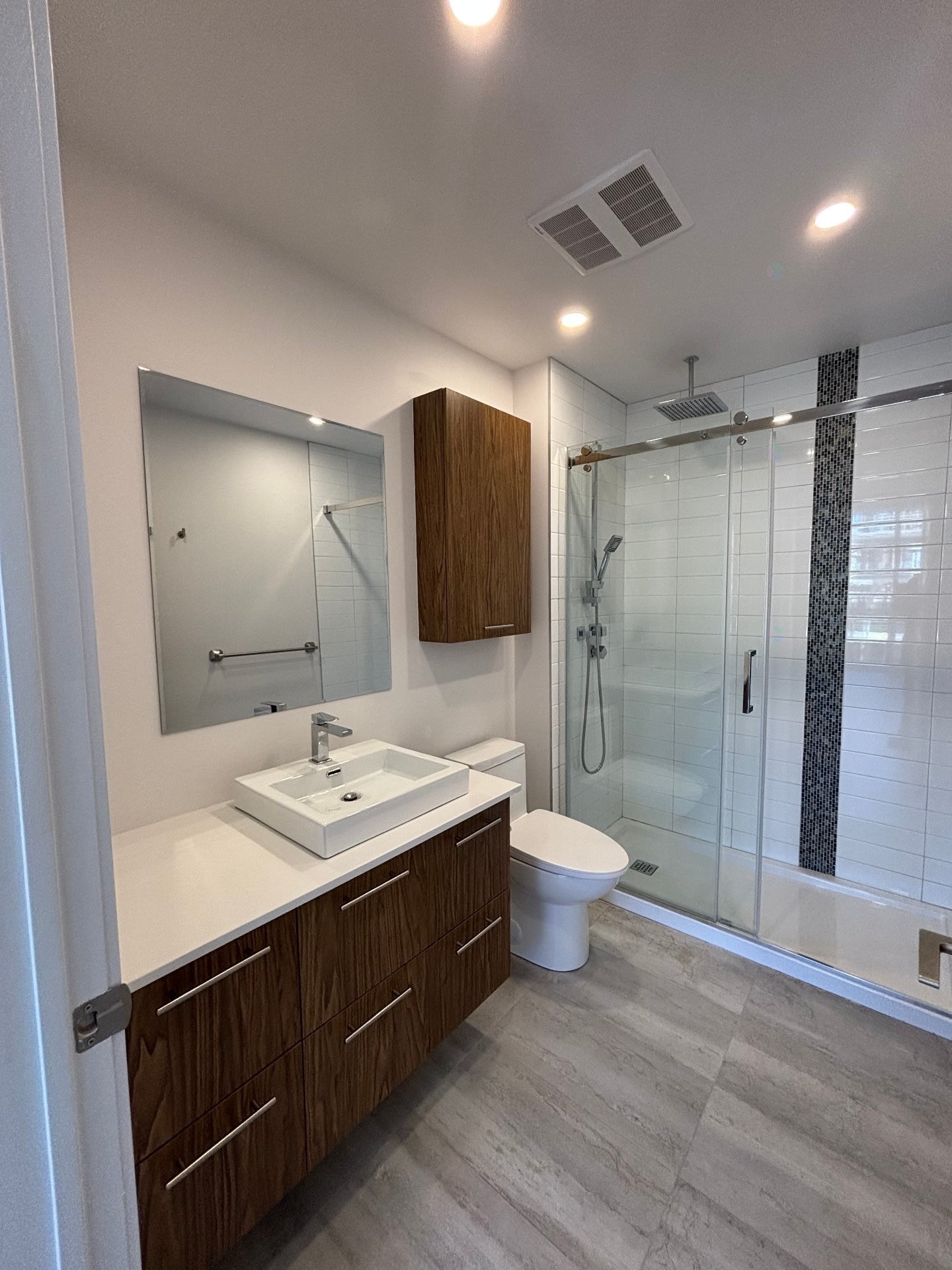









30


Rue d'Ambre

, 202,
Candiac,




QC
J5R0S3

