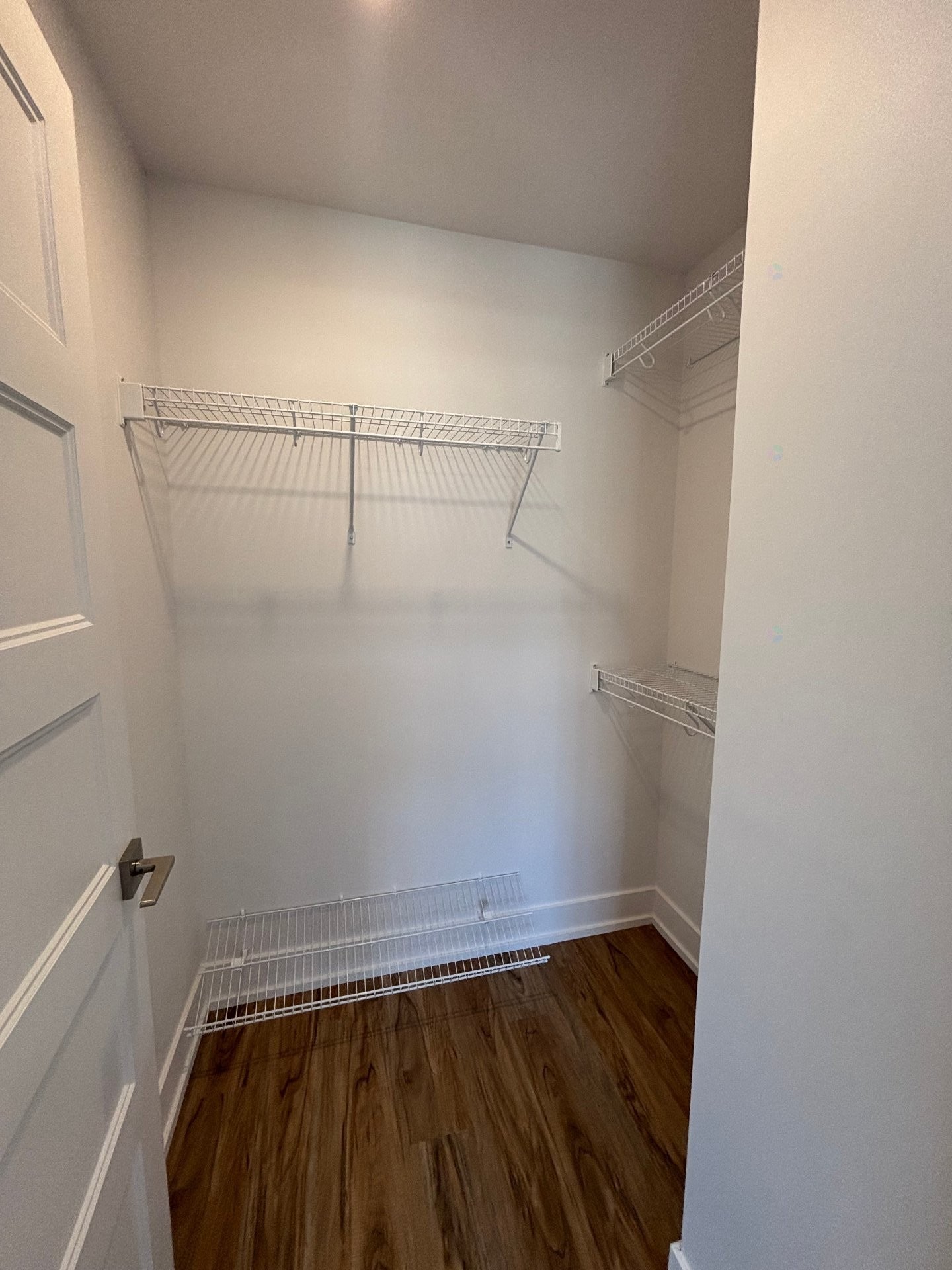 









30


Rue d'Ambre

, 202,
Candiac,




QC
J5R0S3

