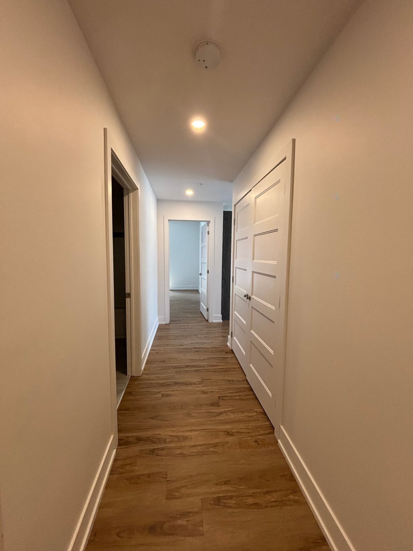 









30


Rue d'Ambre

, 202,
Candiac,




QC
J5R0S3

