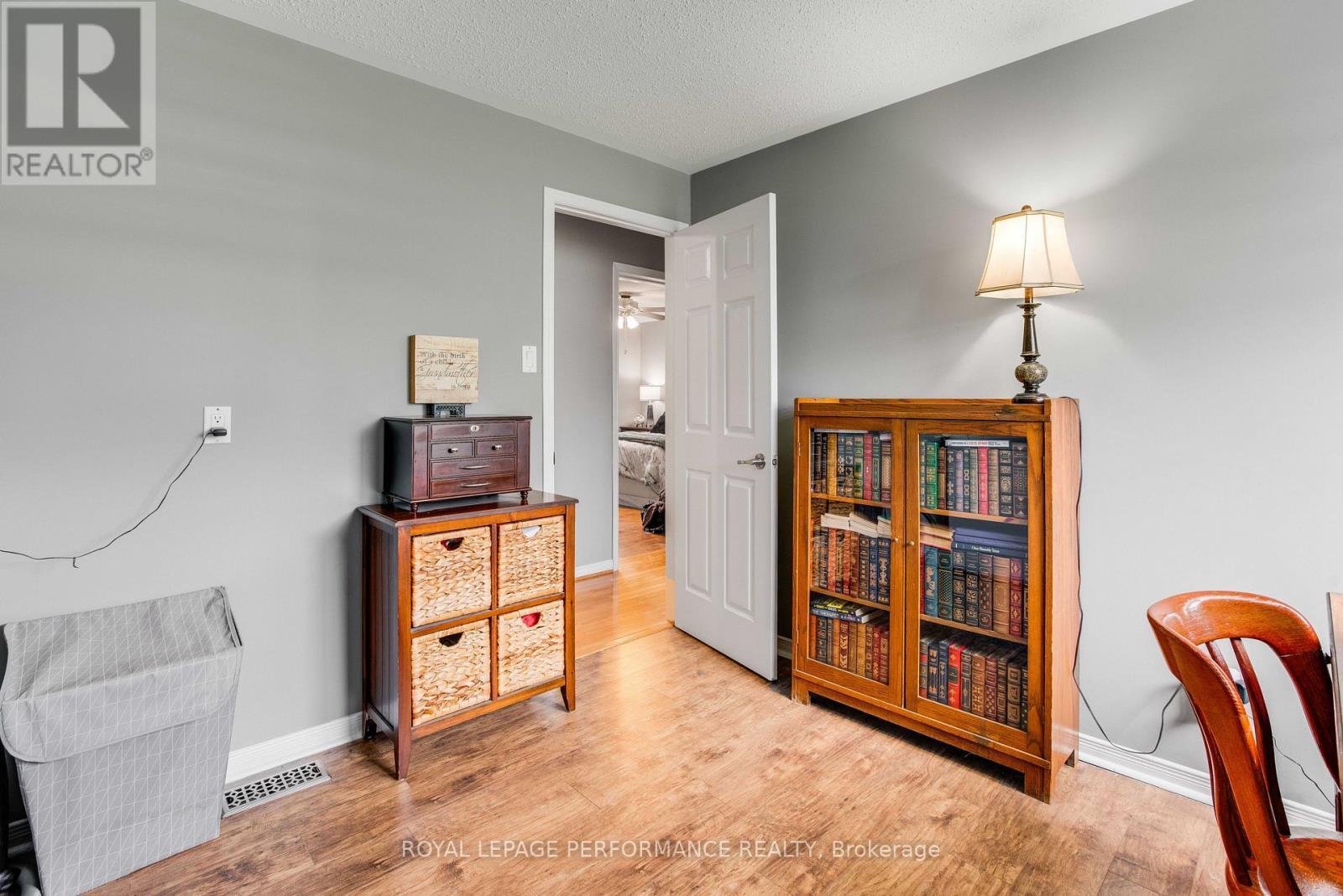 












6277 MACRAE COURT

,
South Glengarry,




Ontario
K0C1E0

