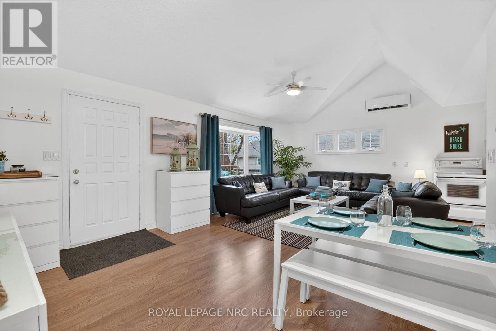 












291 EASTWOOD AVENUE

,
Fort Erie (Crystal Beach),




Ontario
L0S1B0

