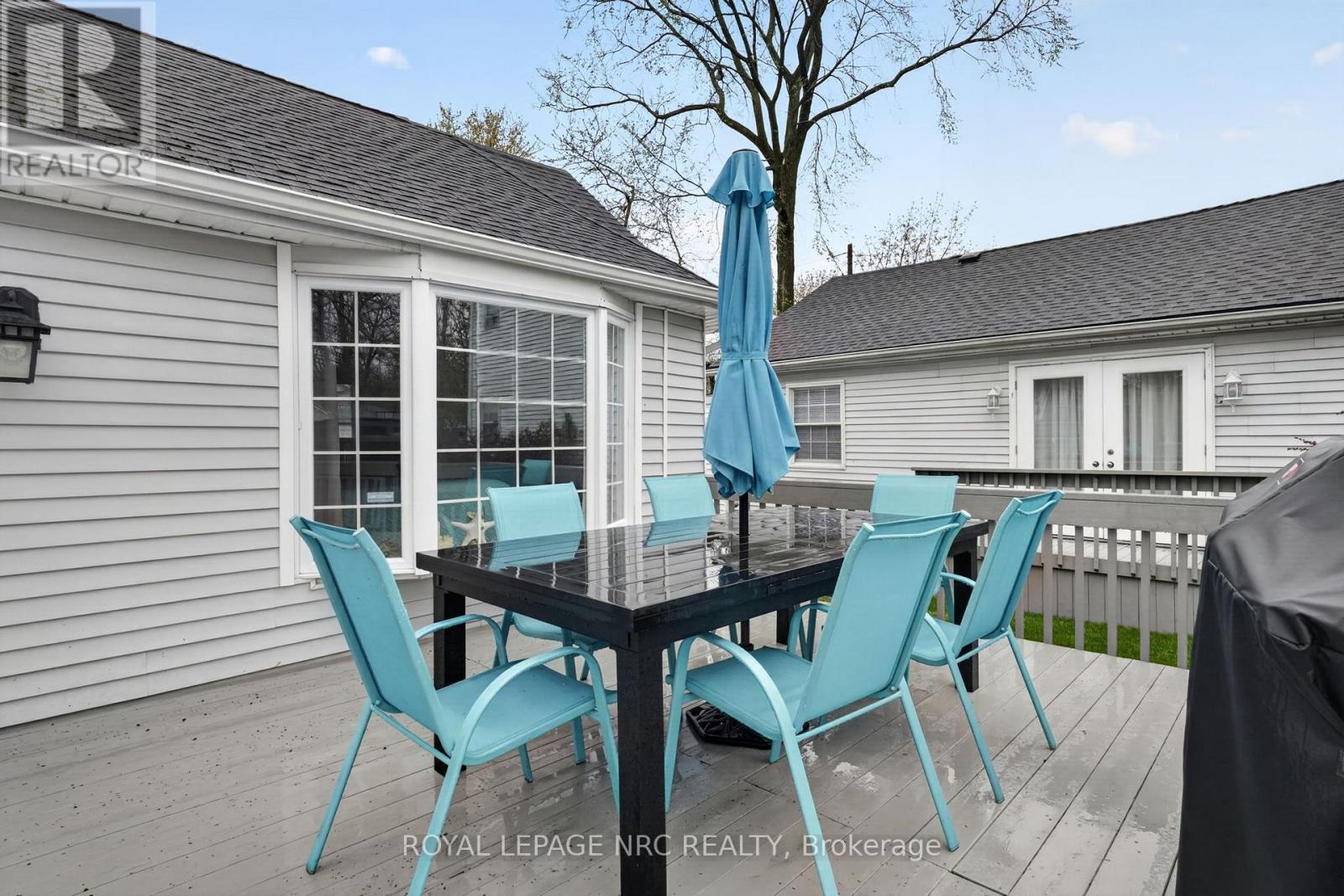 












291 EASTWOOD AVENUE

,
Fort Erie (Crystal Beach),




Ontario
L0S1B0

