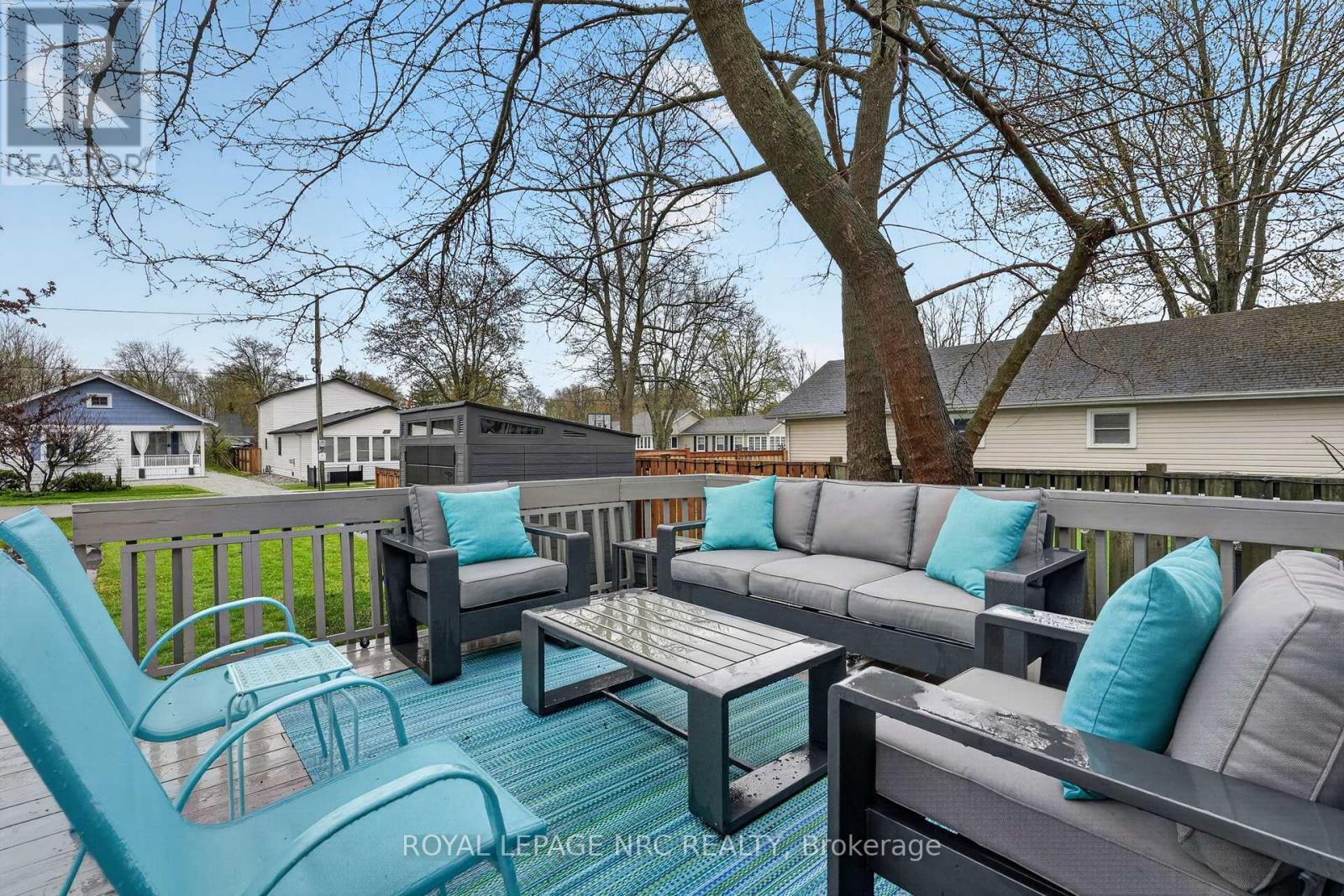 












291 EASTWOOD AVENUE

,
Fort Erie (Crystal Beach),




Ontario
L0S1B0

