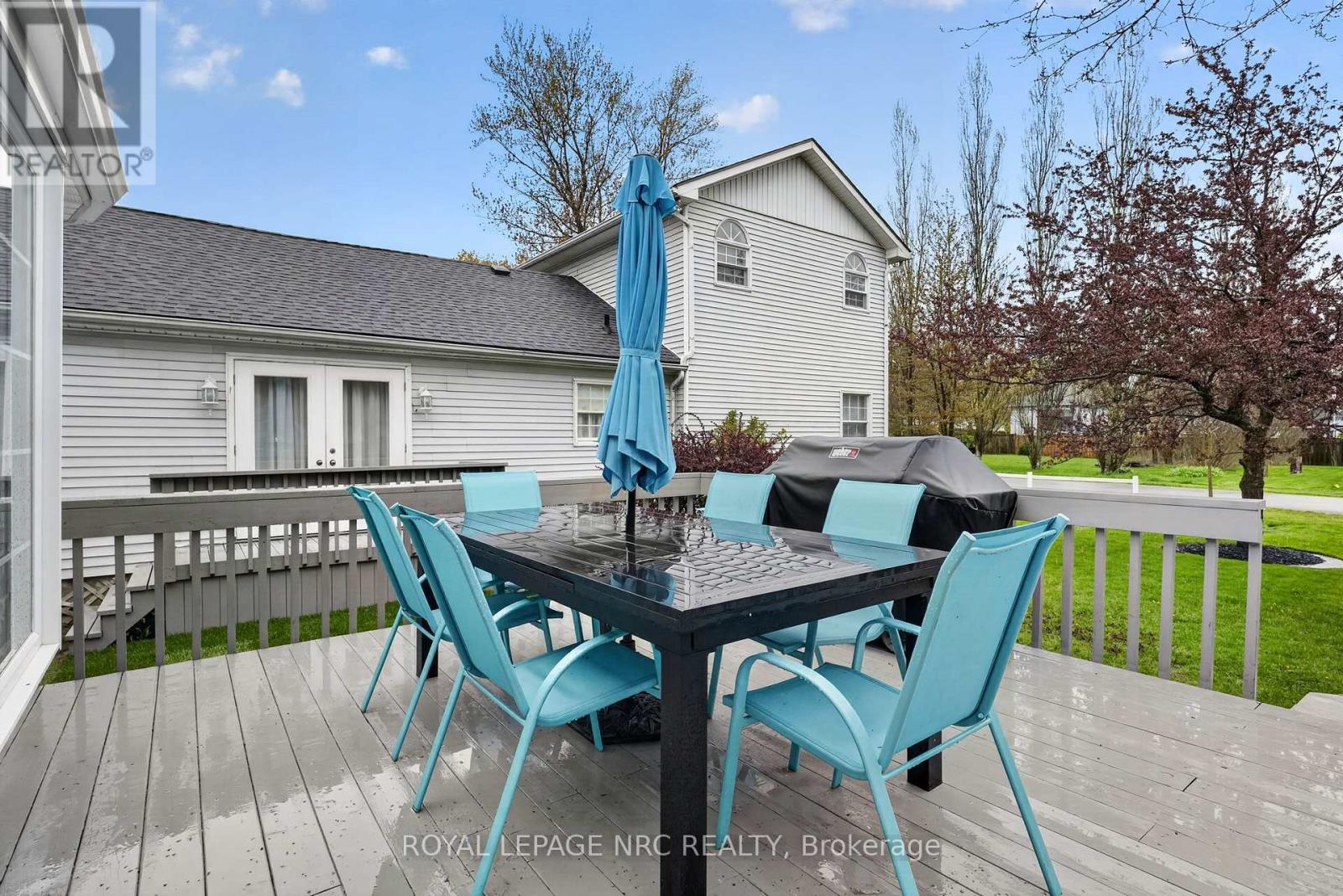 












291 EASTWOOD AVENUE

,
Fort Erie (Crystal Beach),




Ontario
L0S1B0

