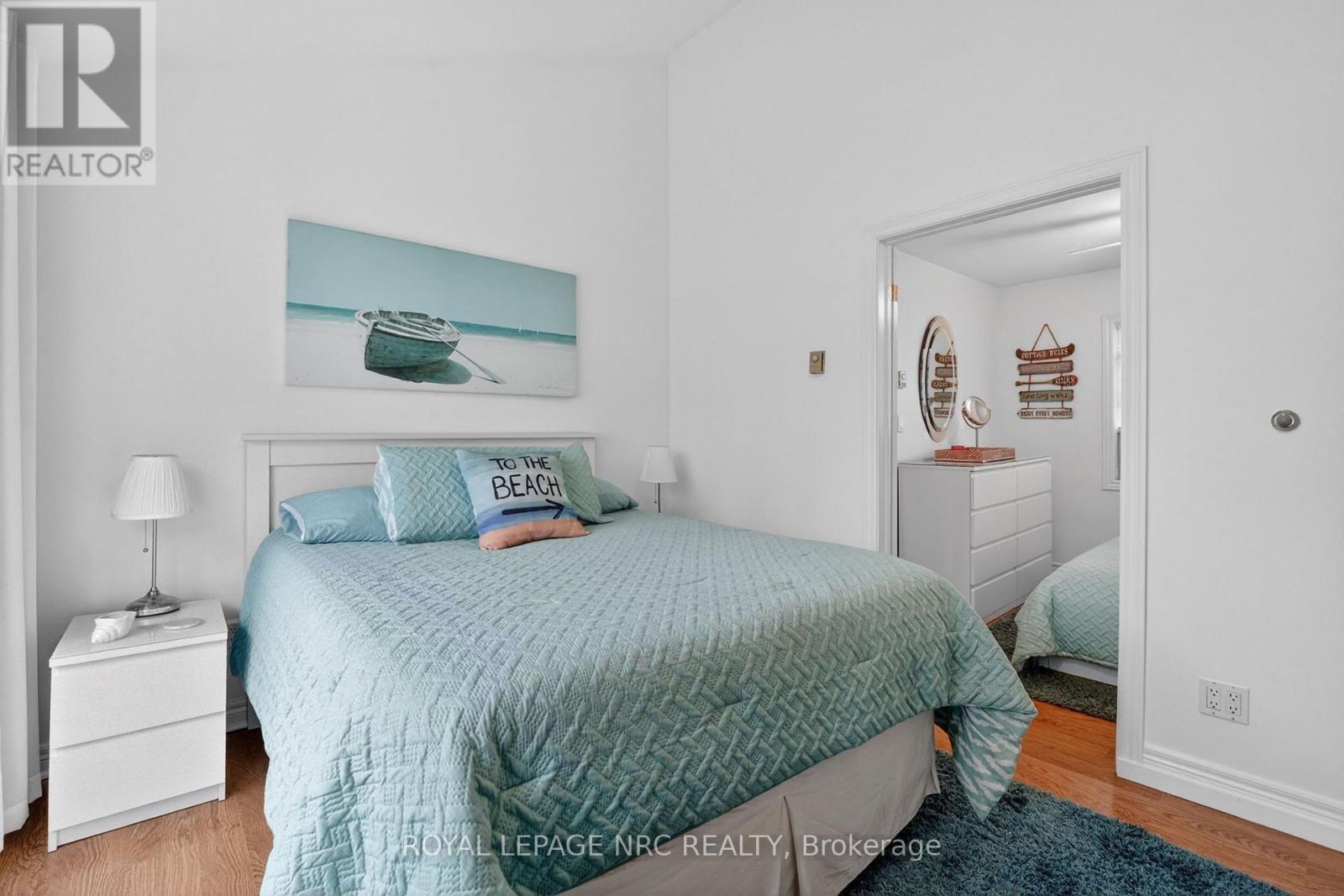 












291 EASTWOOD AVENUE

,
Fort Erie (Crystal Beach),




Ontario
L0S1B0

