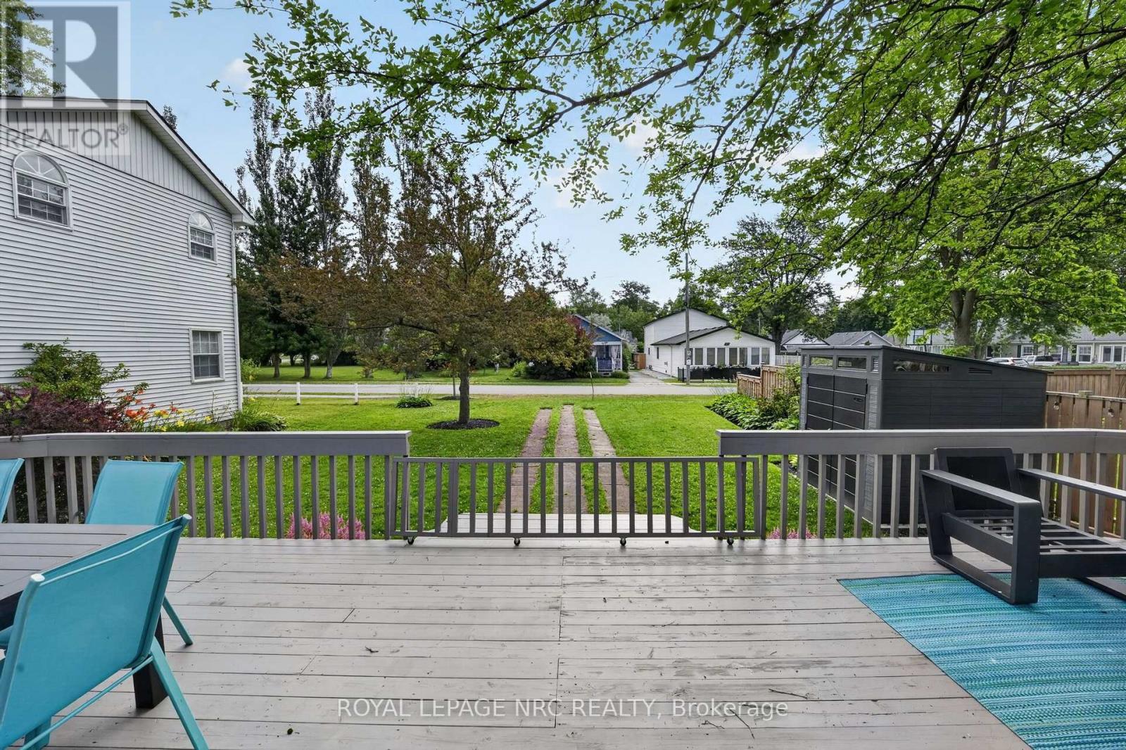 












291 EASTWOOD AVENUE

,
Fort Erie (Crystal Beach),




Ontario
L0S1B0

