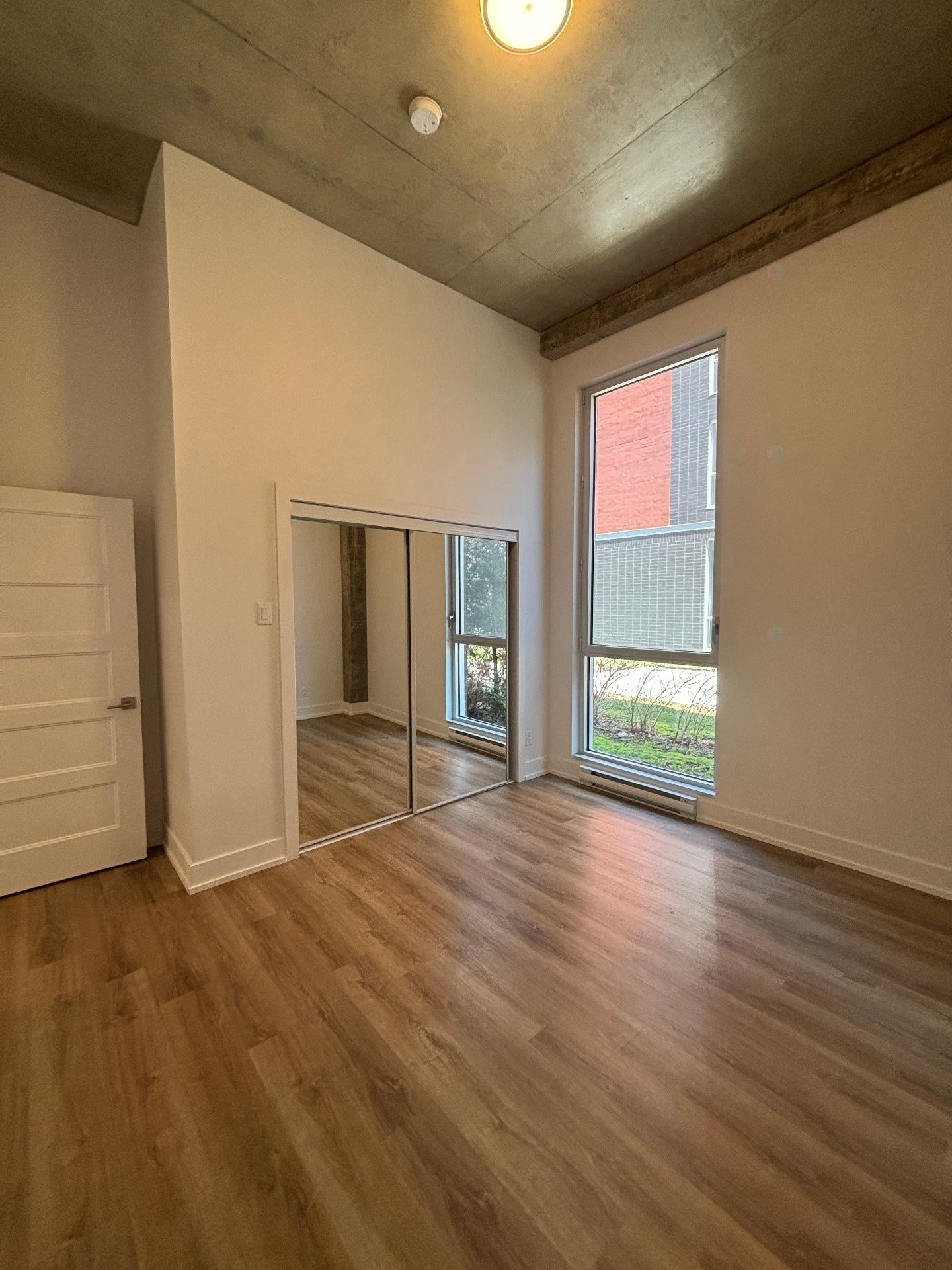 









50


Rue d'Ambre

, 102,
Candiac,




QC
J5S0S2

