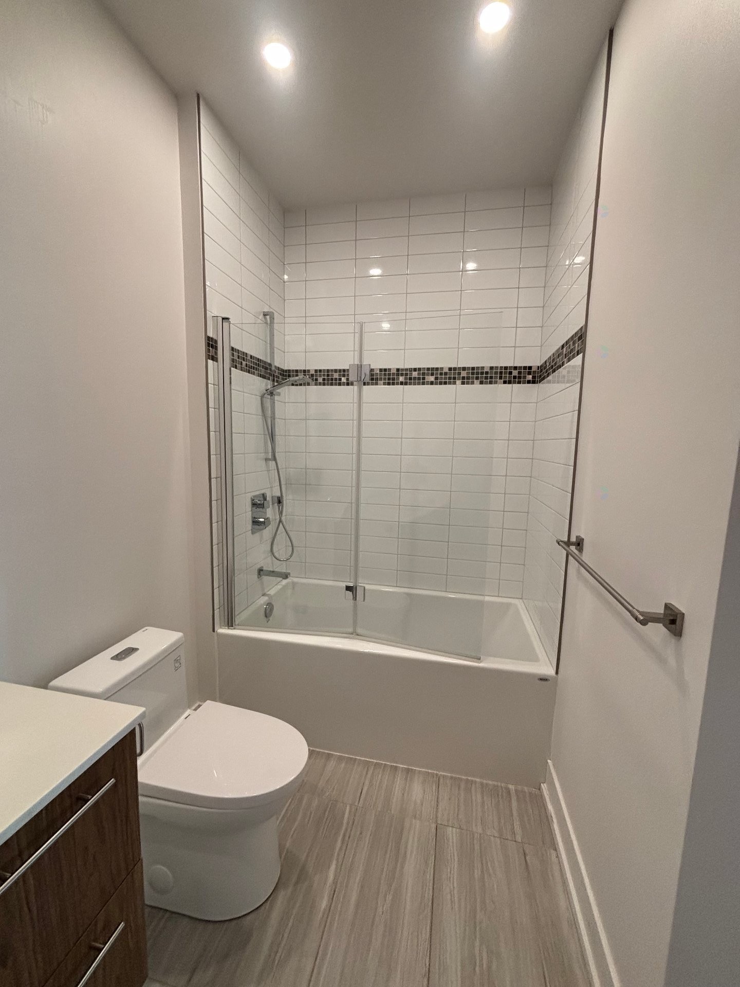 









50


Rue d'Ambre

, 102,
Candiac,




QC
J5S0S2


