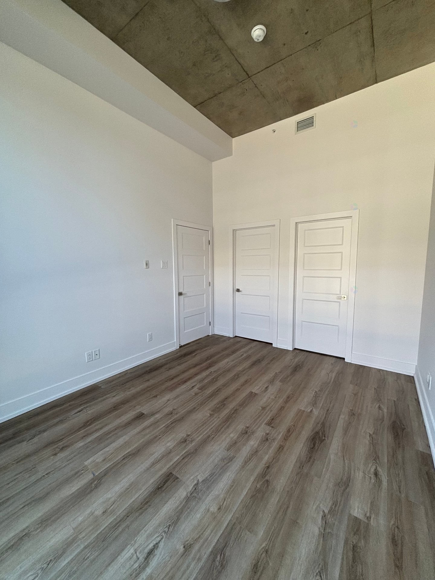 









50


Rue d'Ambre

, 102,
Candiac,




QC
J5S0S2

