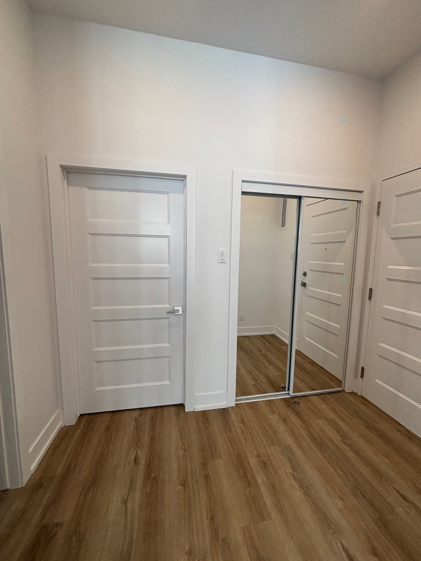 









50


Rue d'Ambre

, 102,
Candiac,




QC
J5S0S2

