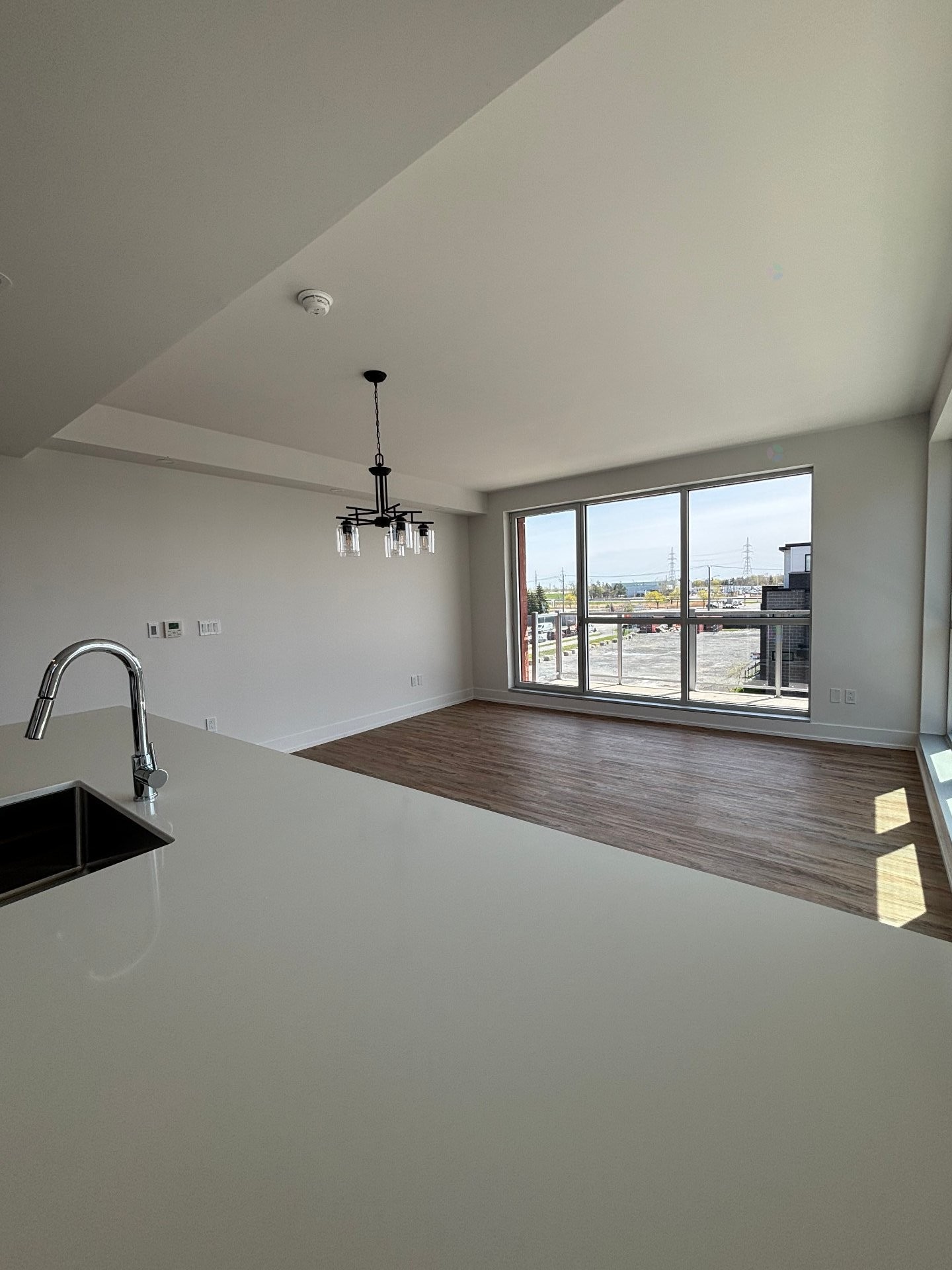 









20


Rue d'Ambre

, 301,
Candiac,




QC
J5S0S3

