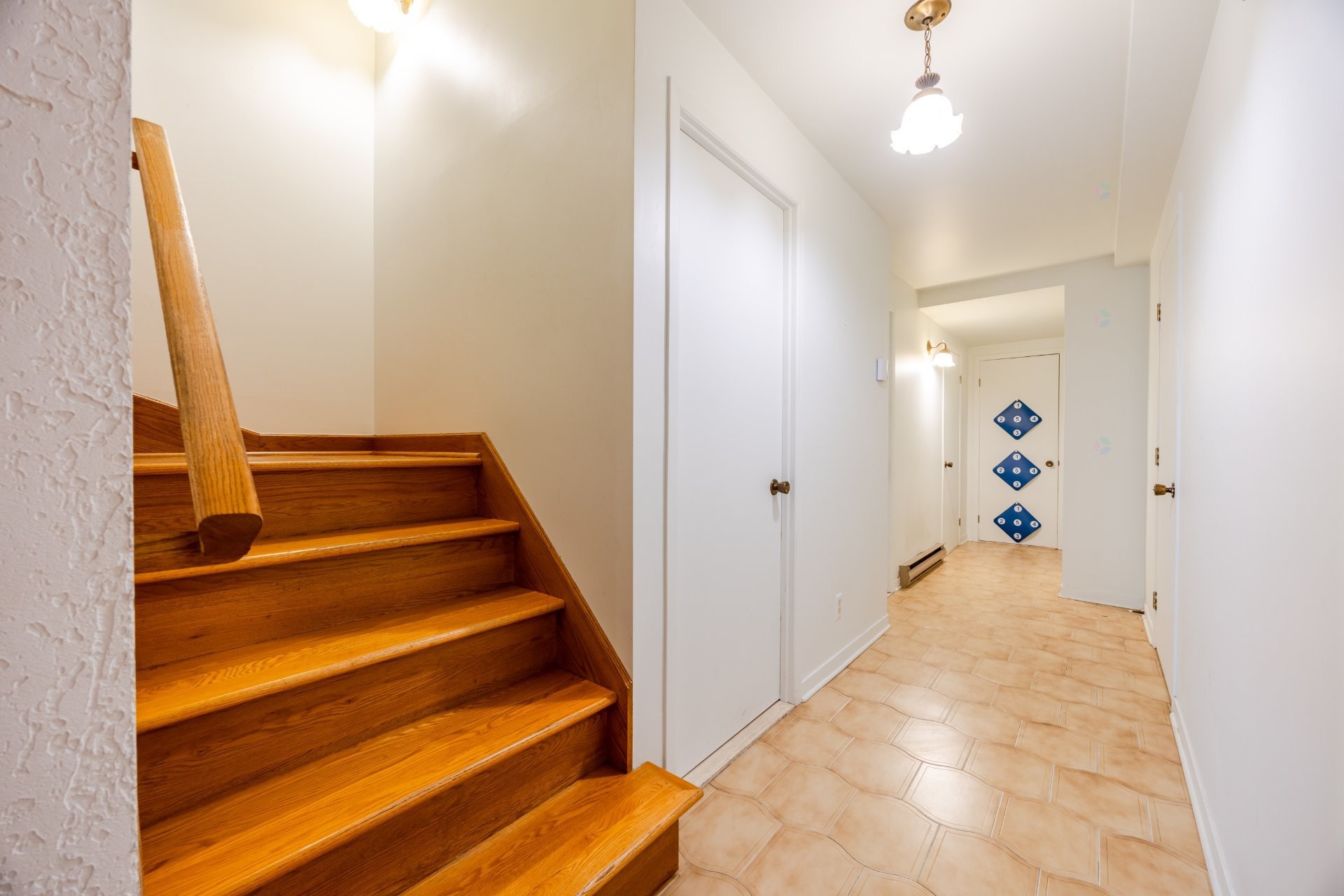 









5698


Rue Hector-Desloges

,
Montréal (Rosemont/La Petite-Patrie),




QC
H1T3Z6

