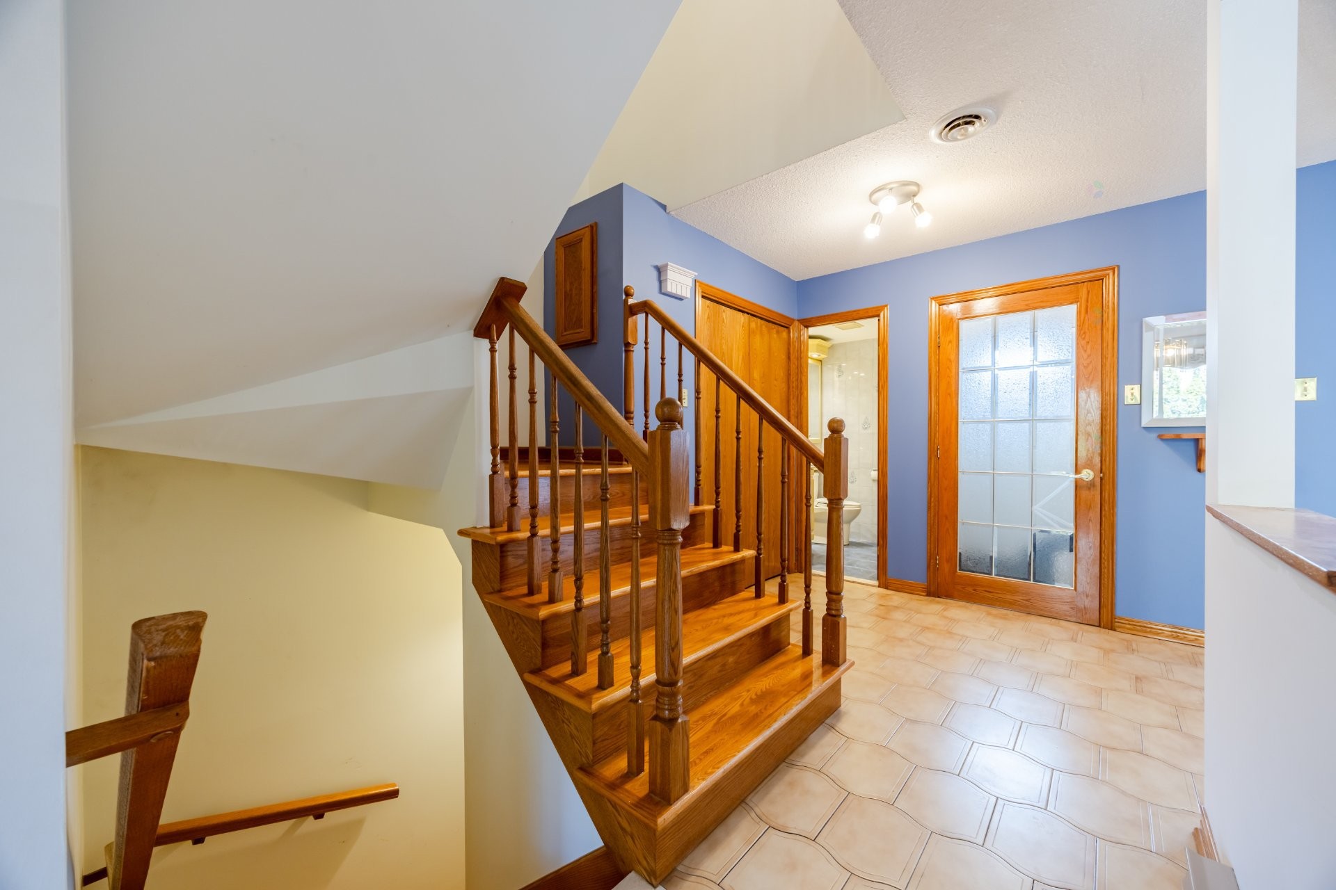 









5698


Rue Hector-Desloges

,
Montréal (Rosemont/La Petite-Patrie),




QC
H1T3Z6

