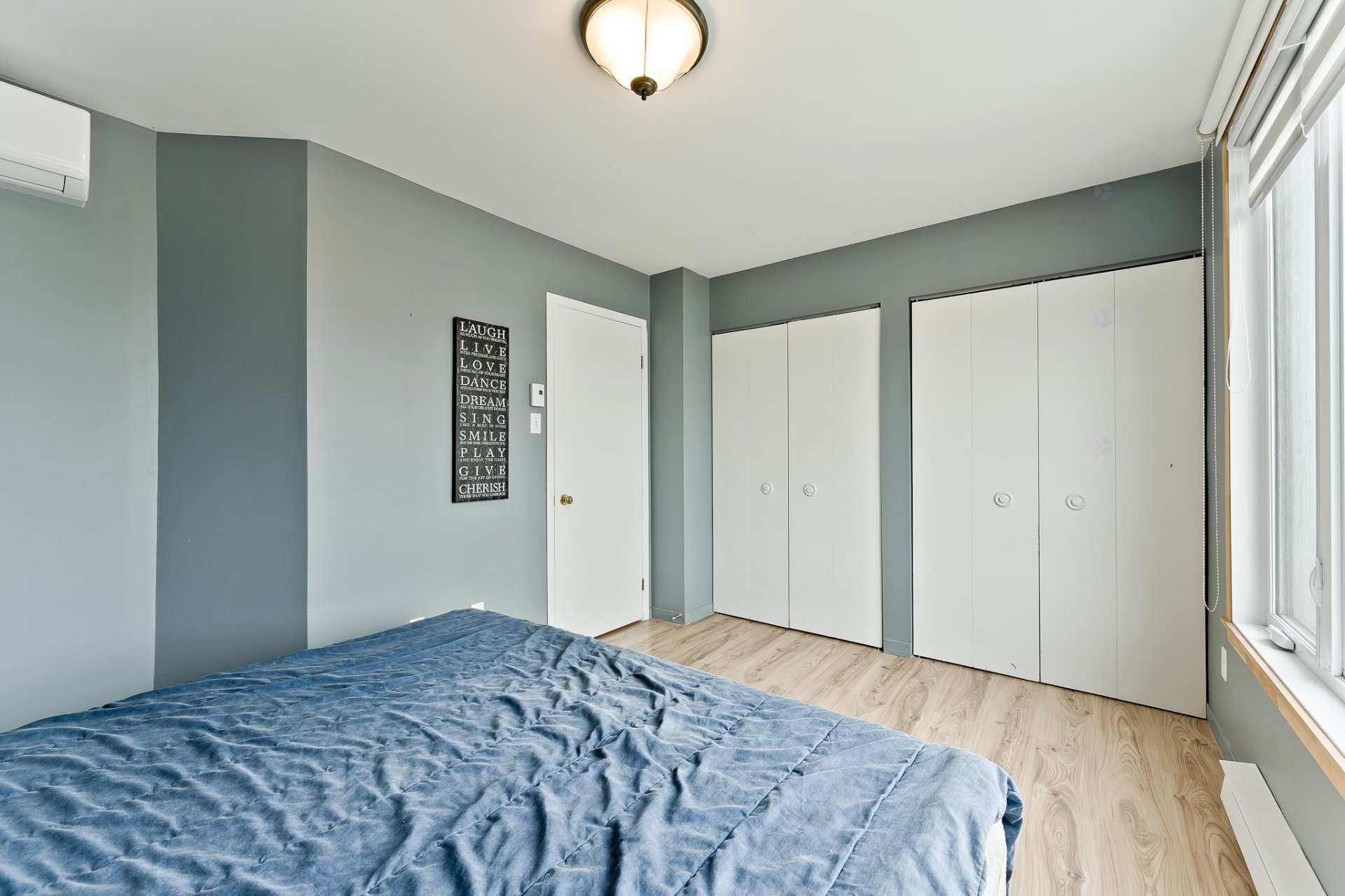 









1084


Rue Véronique

,
Sherbrooke (Fleurimont),




QC
J1E4B6

