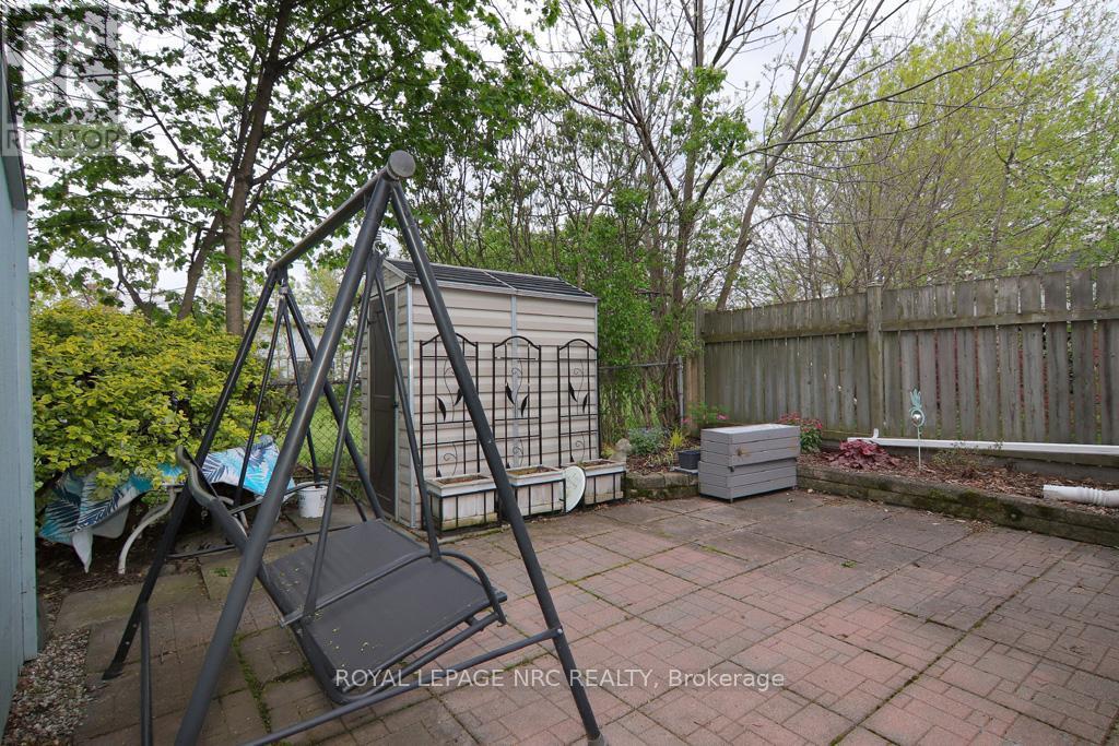 












9 PHIPPS STREET

,
Fort Erie (Central),




Ontario
L2A2V1

