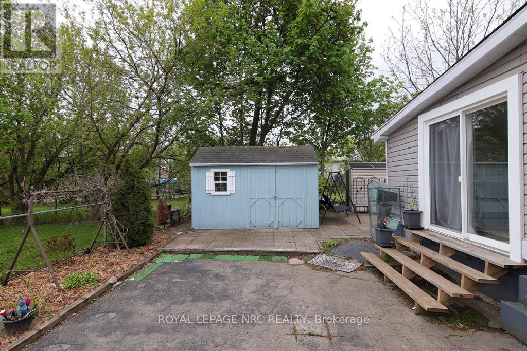 












9 PHIPPS STREET

,
Fort Erie (Central),




Ontario
L2A2V1

