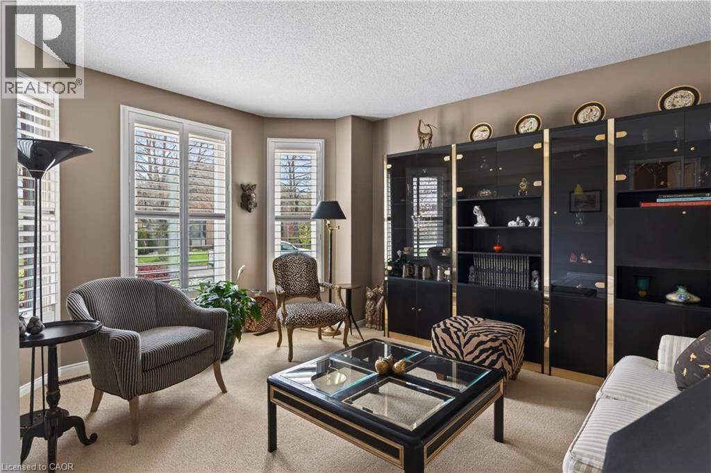 












77 SUNVALE Place

,
Stoney Creek,




Ontario
L8E4Z6

