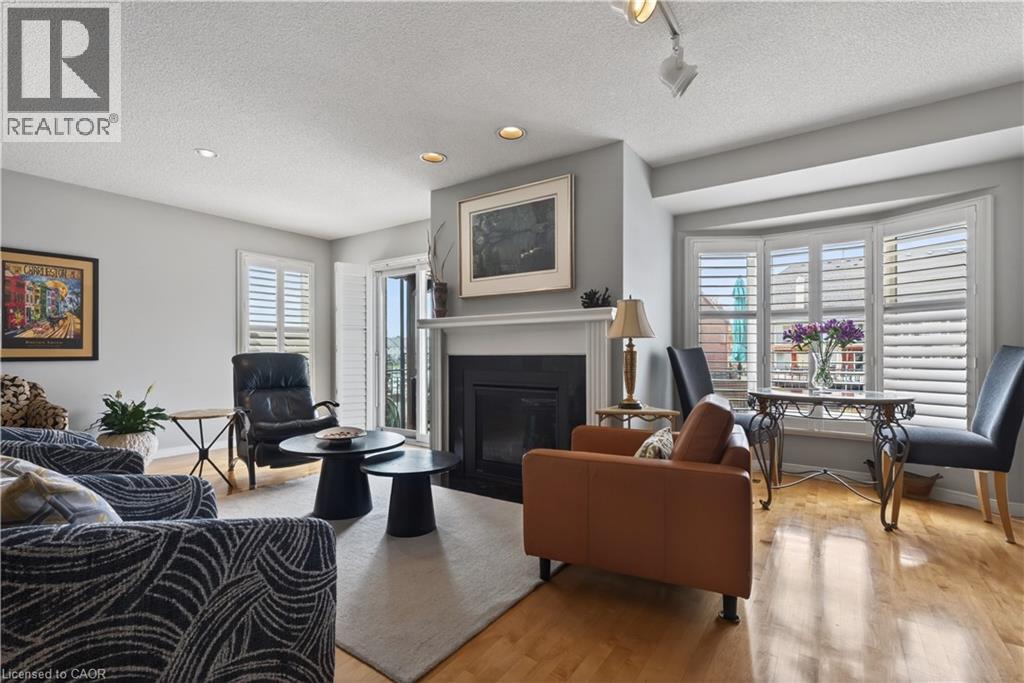 












77 SUNVALE Place

,
Stoney Creek,




Ontario
L8E4Z6

