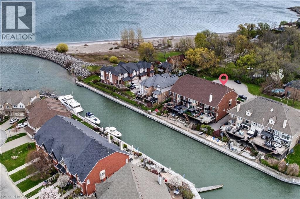 












77 SUNVALE Place

,
Stoney Creek,




Ontario
L8E4Z6

