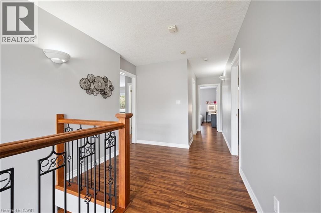 












122 GRAND RIVER Boulevard

,
Kitchener,




Ontario
N2A4E3

