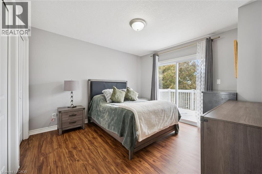 












122 GRAND RIVER Boulevard

,
Kitchener,




Ontario
N2A4E3

