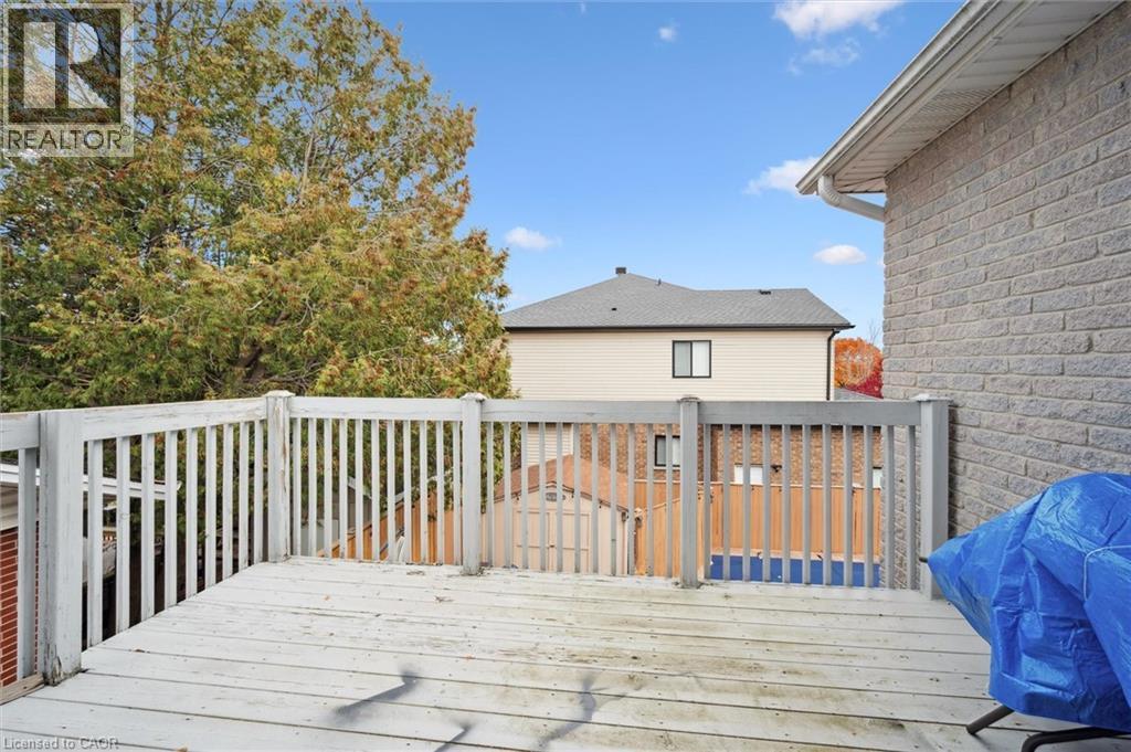 












122 GRAND RIVER Boulevard

,
Kitchener,




Ontario
N2A4E3

