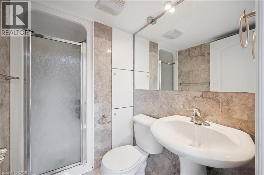 












122 GRAND RIVER Boulevard

,
Kitchener,




Ontario
N2A4E3

