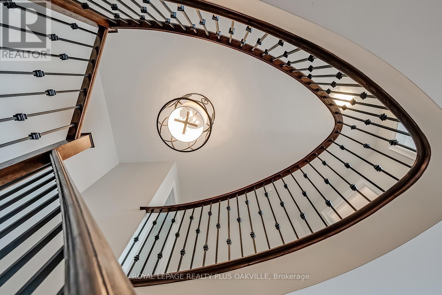 












3339 SKIPTON LANE

,
Oakville,




Ontario
L6M0K3

