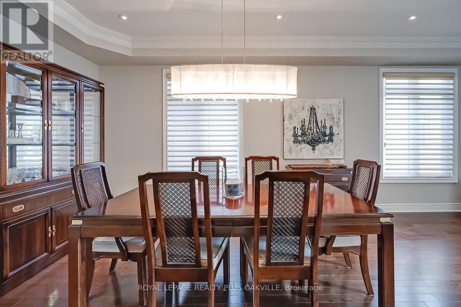 












3339 SKIPTON LANE

,
Oakville,




Ontario
L6M0K3

