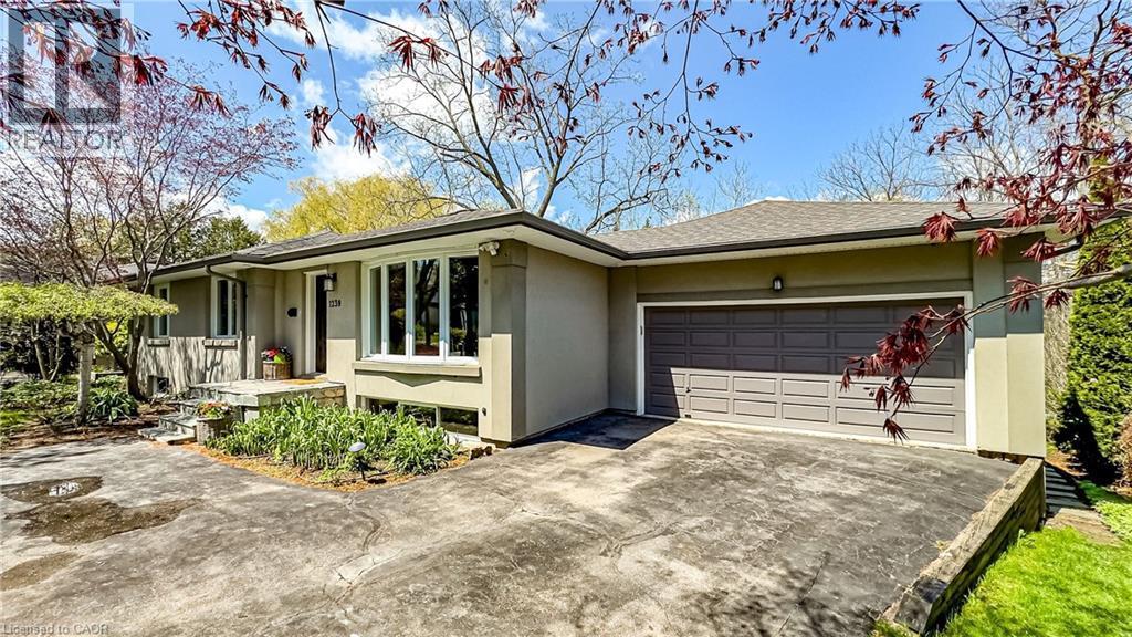 












1239 BALDWIN Drive

,
Oakville,




Ontario
L6J2W4

