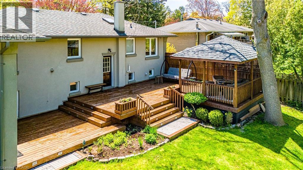












1239 BALDWIN Drive

,
Oakville,




Ontario
L6J2W4

