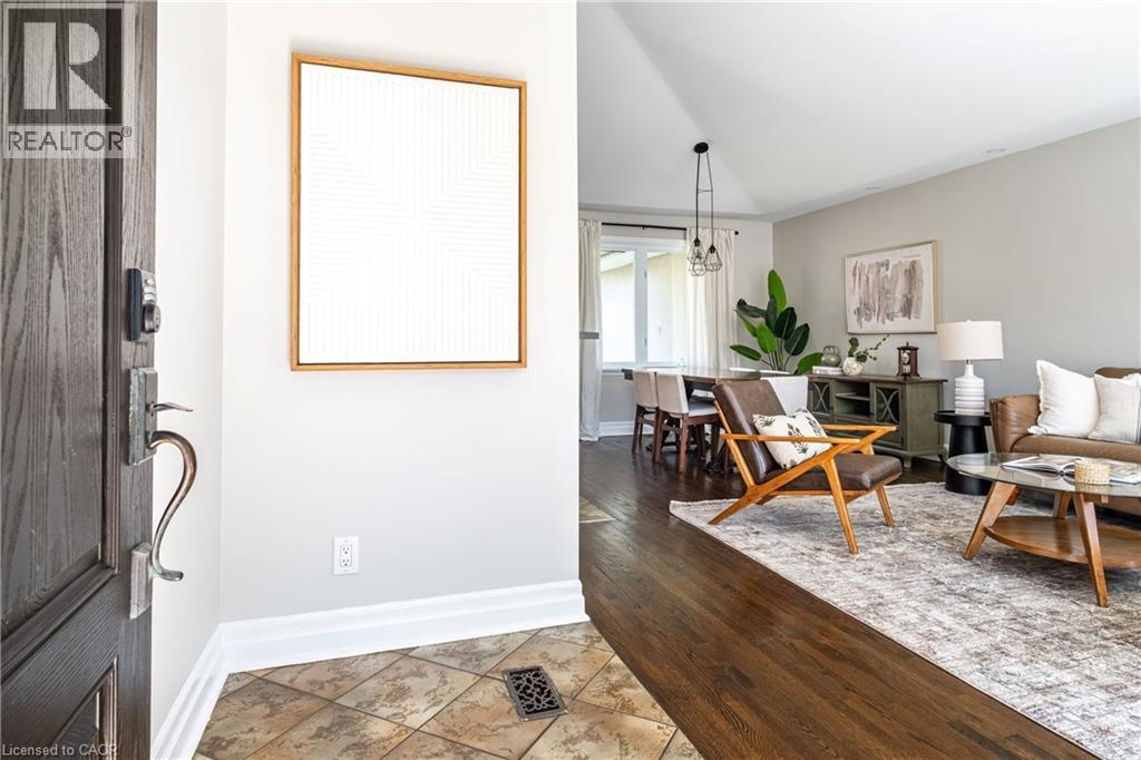 












1239 BALDWIN Drive

,
Oakville,




Ontario
L6J2W4

