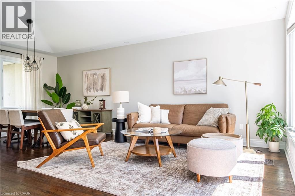 












1239 BALDWIN Drive

,
Oakville,




Ontario
L6J2W4

