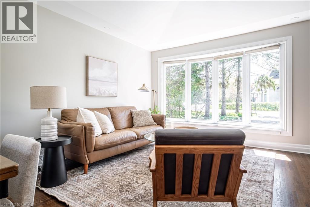 












1239 BALDWIN Drive

,
Oakville,




Ontario
L6J2W4

