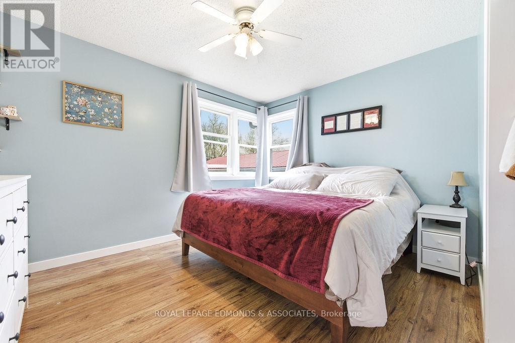 












1211 ZADOW STREET

,
Laurentian Valley,




Ontario
K8A6W8

