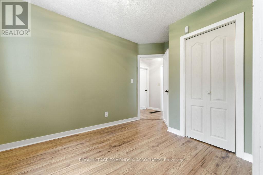 












1211 ZADOW STREET

,
Laurentian Valley,




Ontario
K8A6W8

