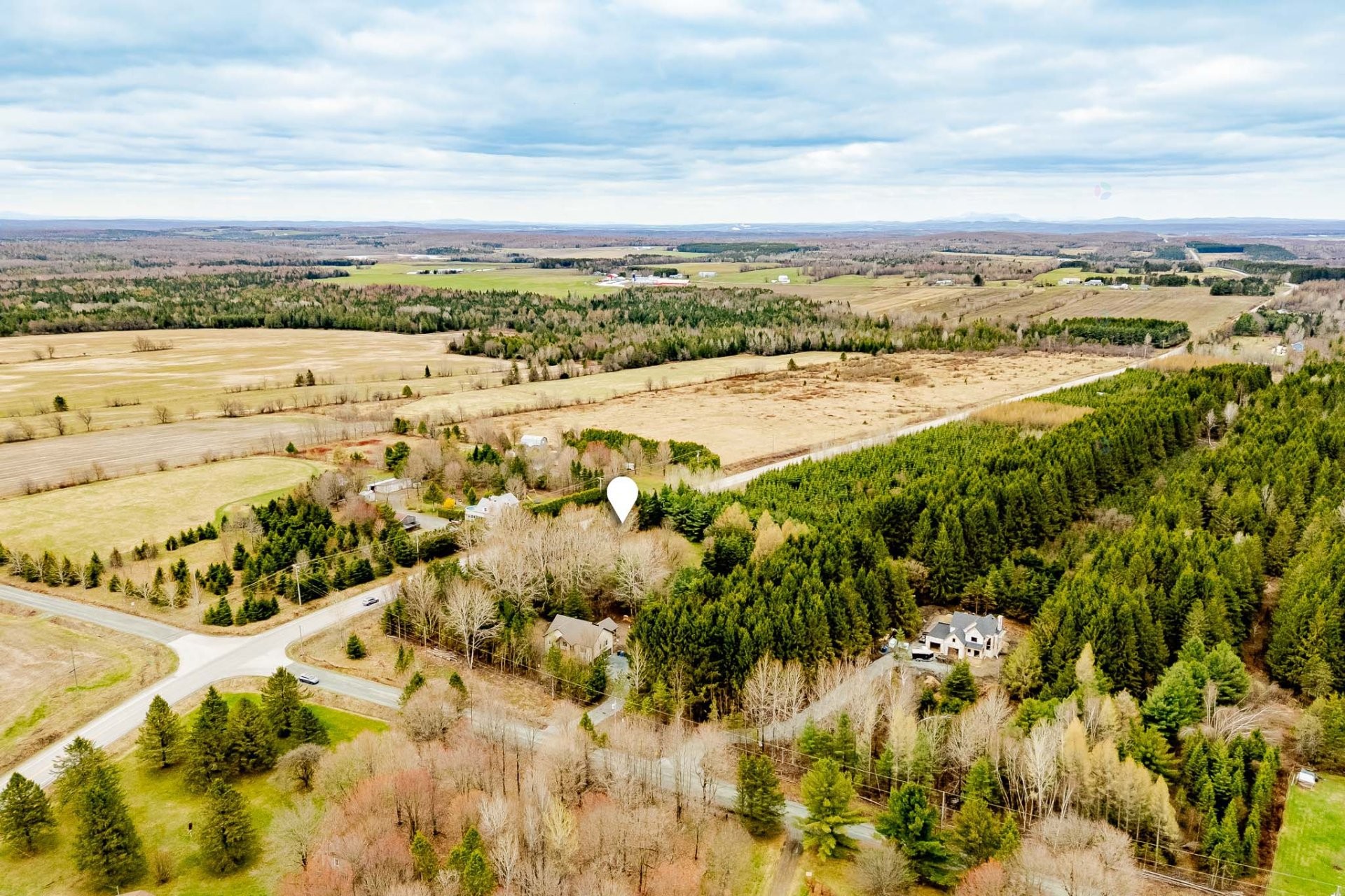 









1335


Route de l'Église

,
Saint-Georges-de-Windsor,







QC
J0A1J0

