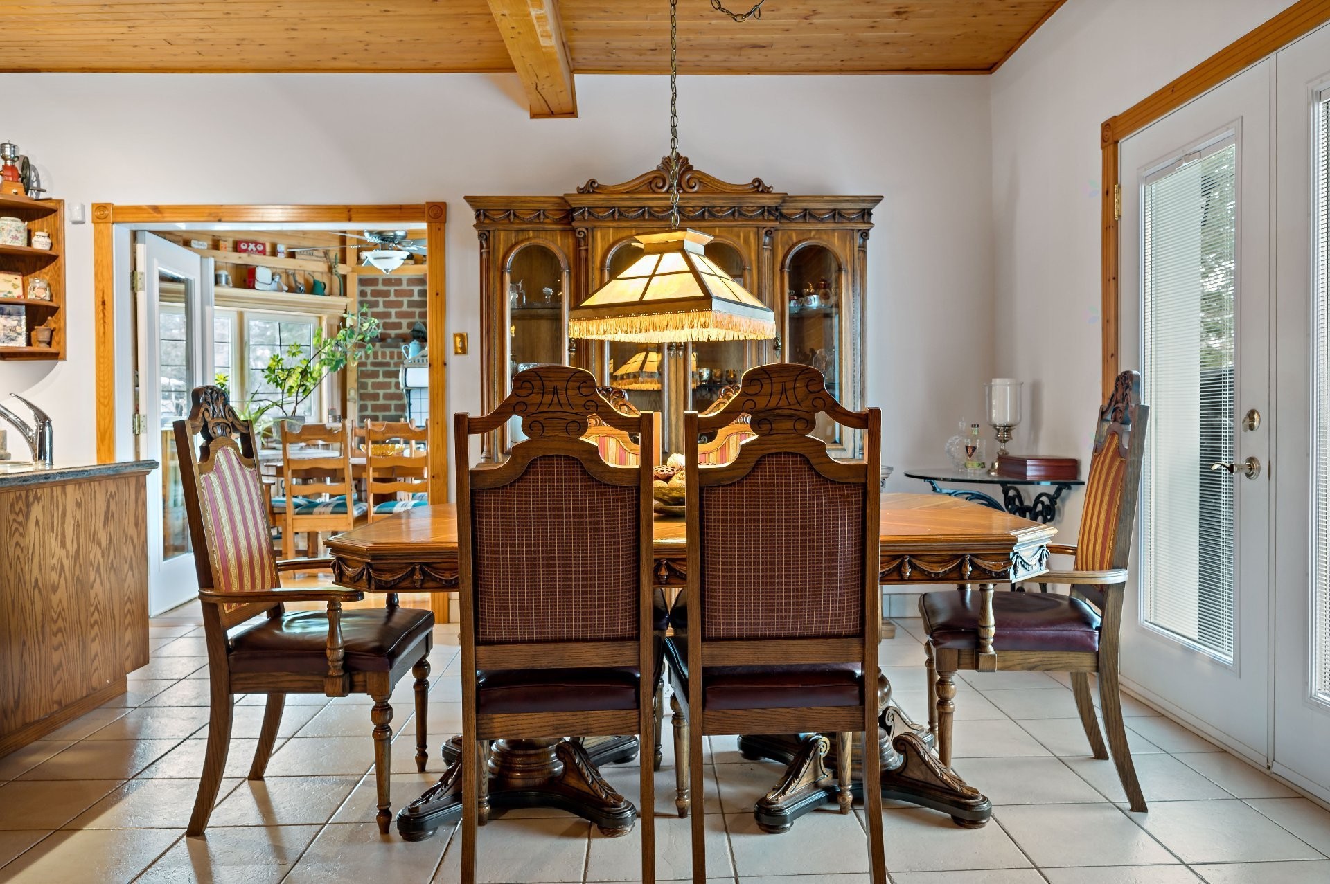 









92

 - 94


Ch. du Lac-Chaud

,
La Macaza,




QC
J0T1R0

