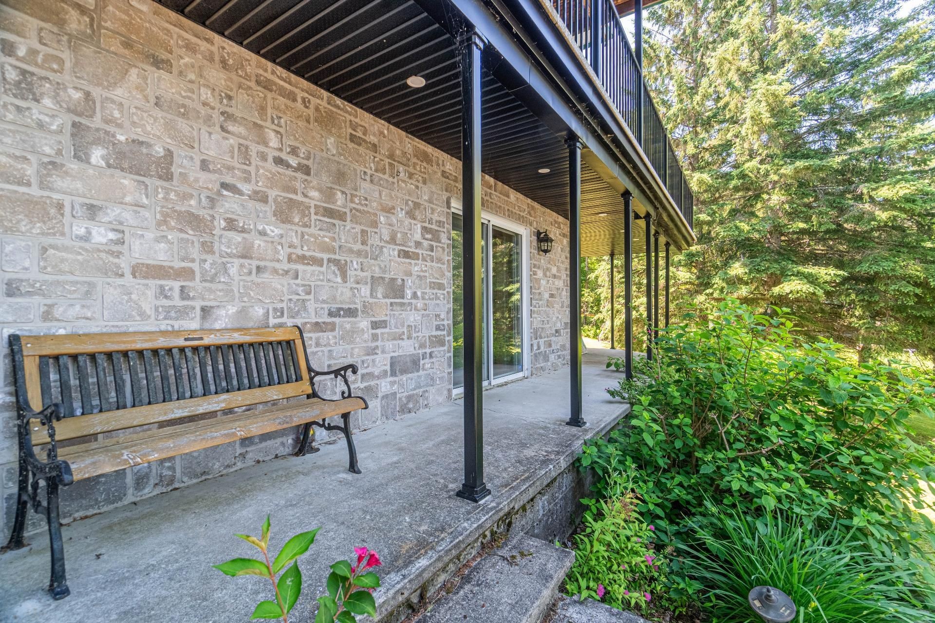 









92

 - 94


Ch. du Lac-Chaud

,
La Macaza,




QC
J0T1R0

