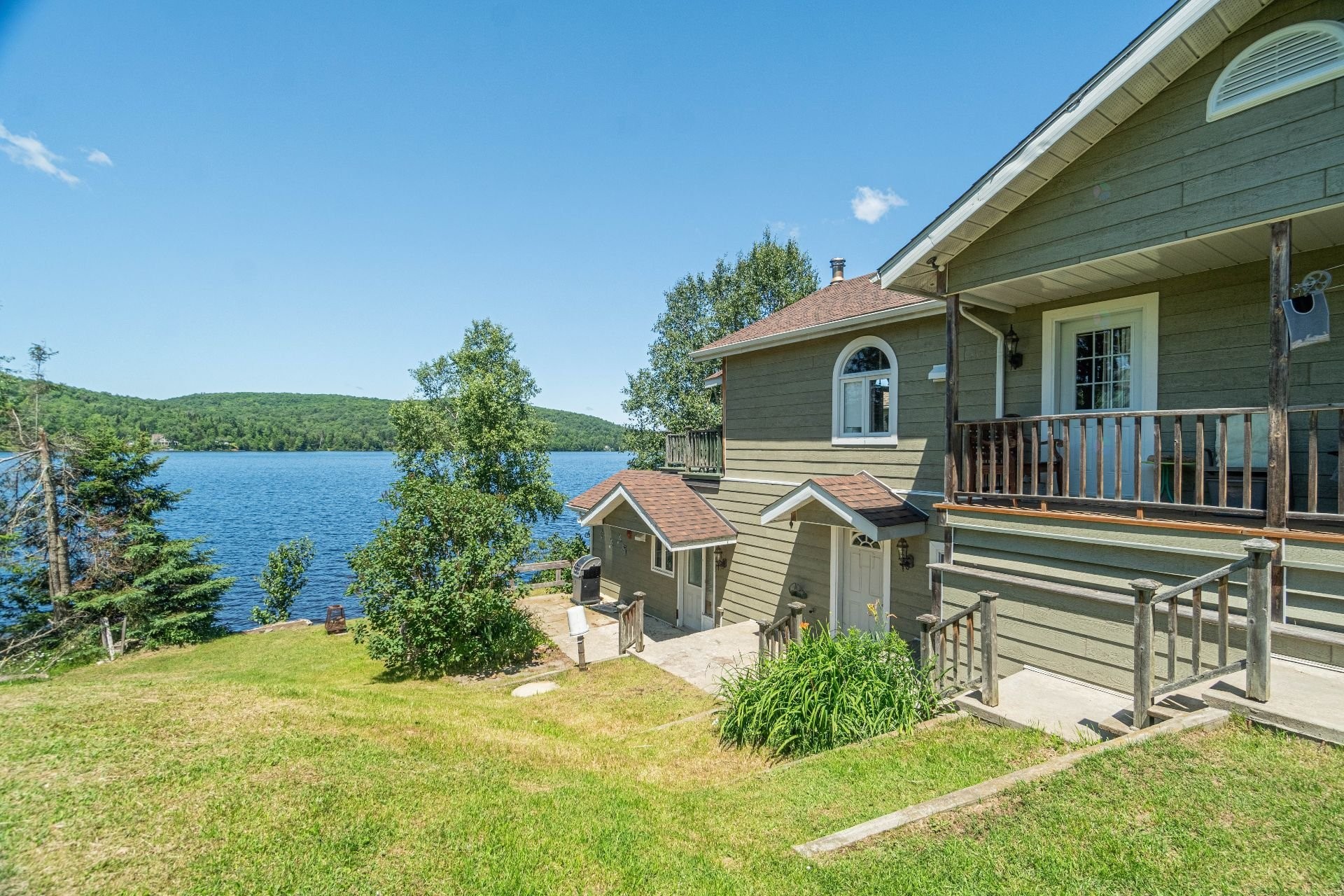 









92

 - 94


Ch. du Lac-Chaud

,
La Macaza,




QC
J0T1R0

