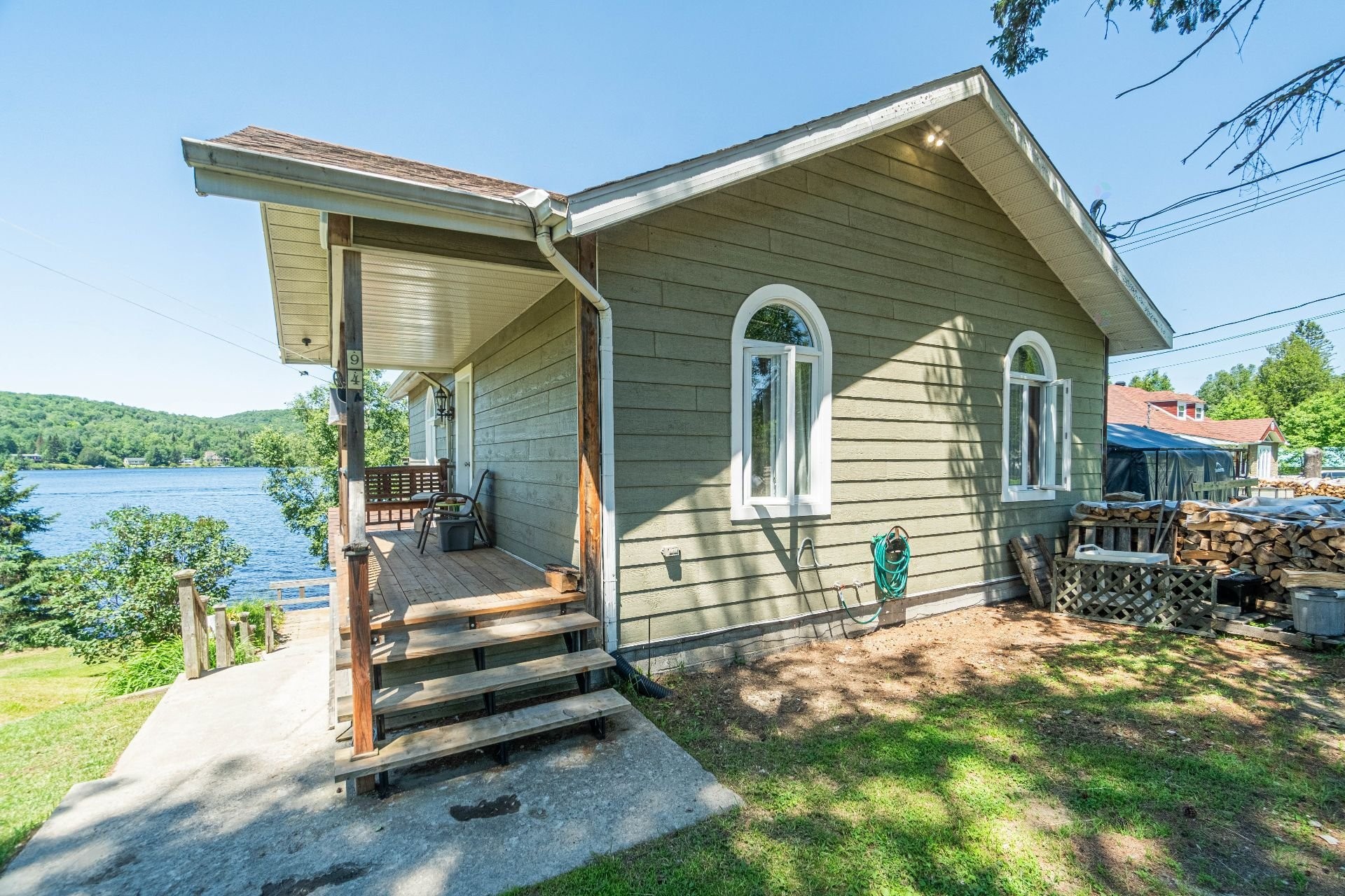









92

 - 94


Ch. du Lac-Chaud

,
La Macaza,




QC
J0T1R0

